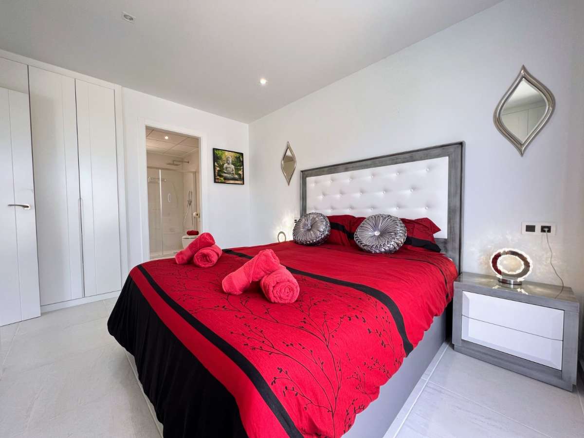 Resale - 3 Bedroom 3 Bathroom Villa in San Miguel de Salinas - - Alicante Resale - 3 Bedroom 3 Bathroom Villa in San Miguel de Salinas - - Alicante