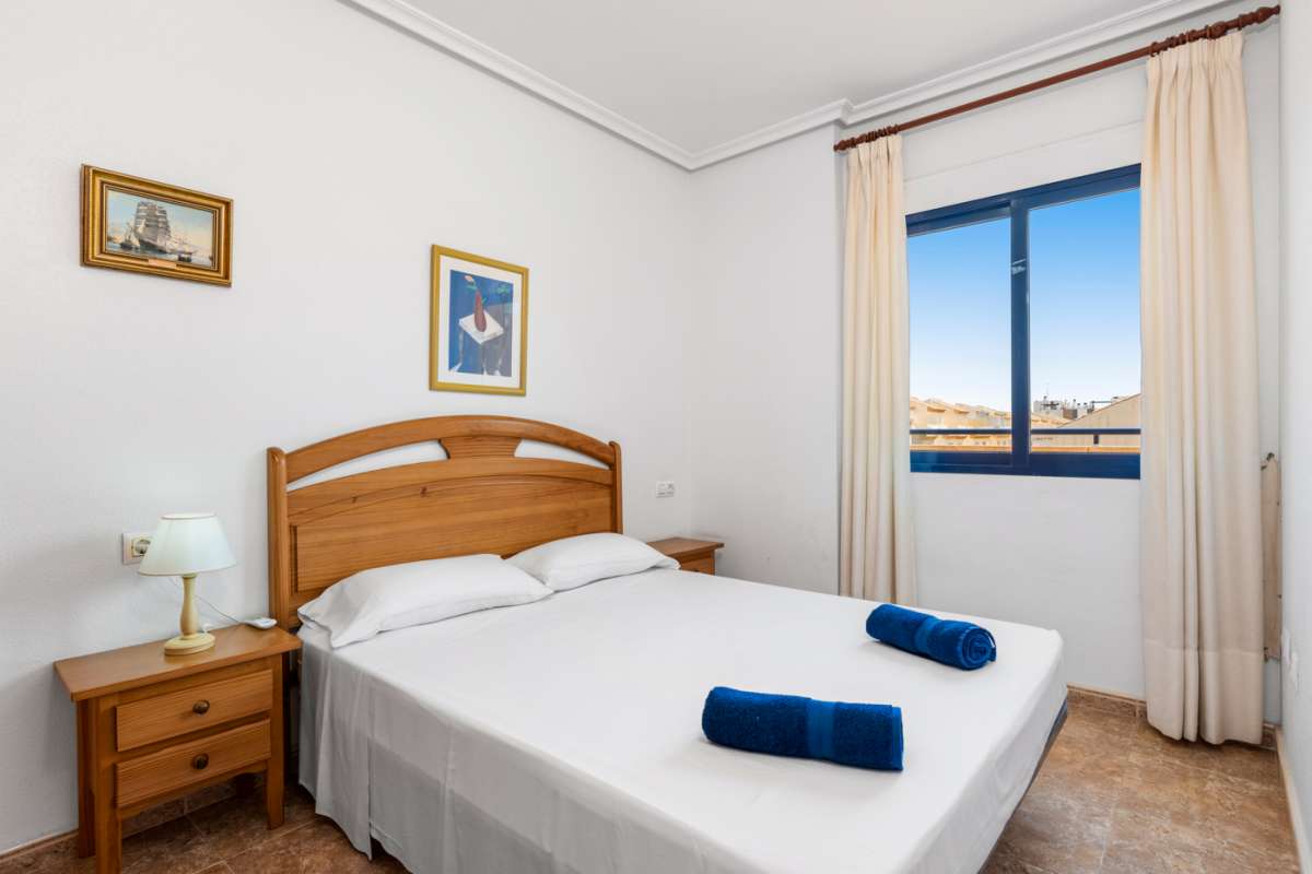 Resale - 2 Bedroom 1 Bathroom Apartment in Dehesa de Campoamor - - Alicante Resale - 2 Bedroom 1 Bathroom Apartment in Dehesa de Campoamor - - Alicante