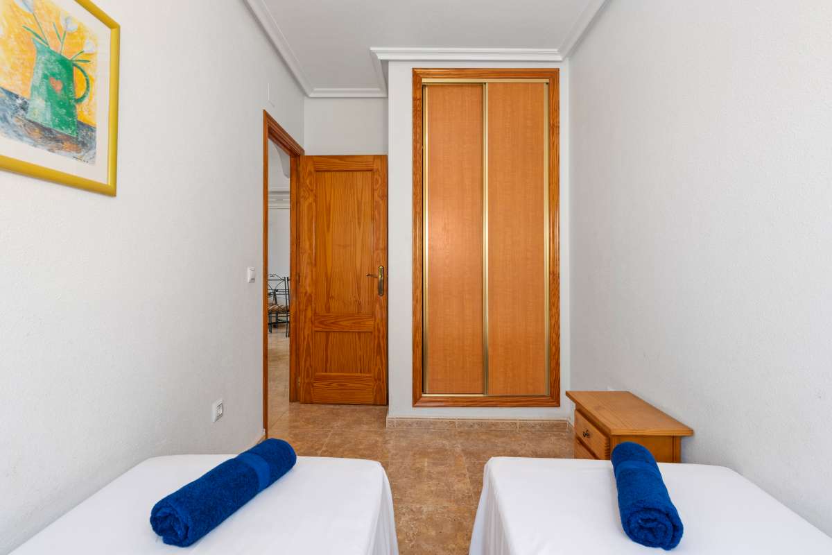 Resale - 2 Bedroom 1 Bathroom Apartment in Dehesa de Campoamor - - Alicante Resale - 2 Bedroom 1 Bathroom Apartment in Dehesa de Campoamor - - Alicante