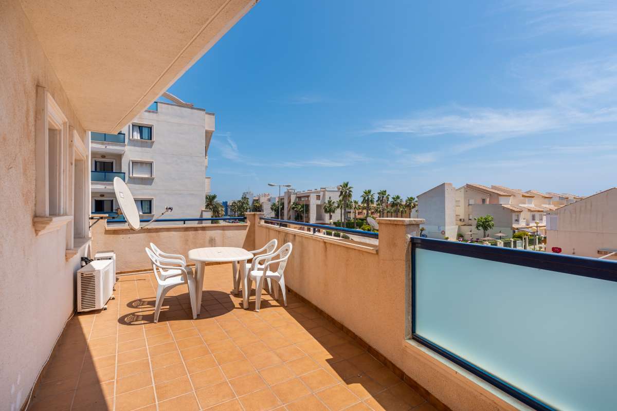 Resale - 2 Bedroom 1 Bathroom Apartment in Dehesa de Campoamor - - Alicante Resale - 2 Bedroom 1 Bathroom Apartment in Dehesa de Campoamor - - Alicante