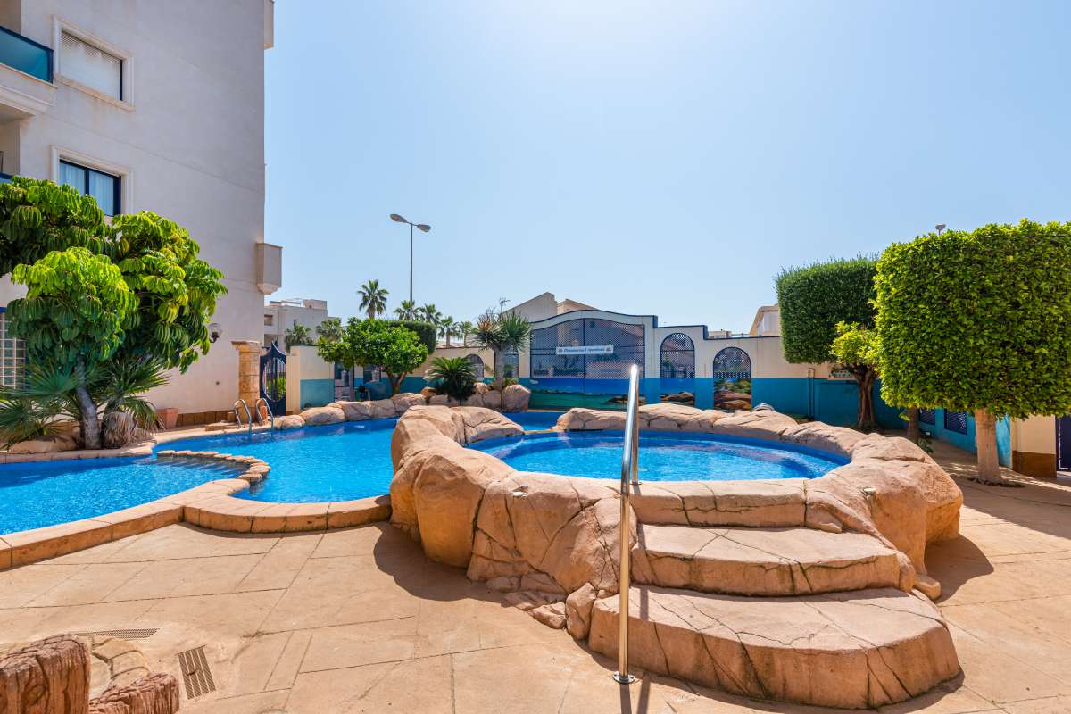 Resale - 2 Bedroom 1 Bathroom Apartment in Dehesa de Campoamor - - Alicante Resale - 2 Bedroom 1 Bathroom Apartment in Dehesa de Campoamor - - Alicante