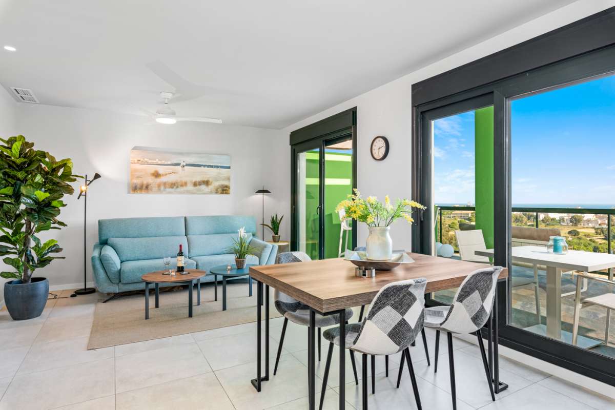 Resale - 2 Bedroom 2 Bathroom Apartment in Mil Palmeras - - Alicante Resale - 2 Bedroom 2 Bathroom Apartment in Mil Palmeras - - Alicante