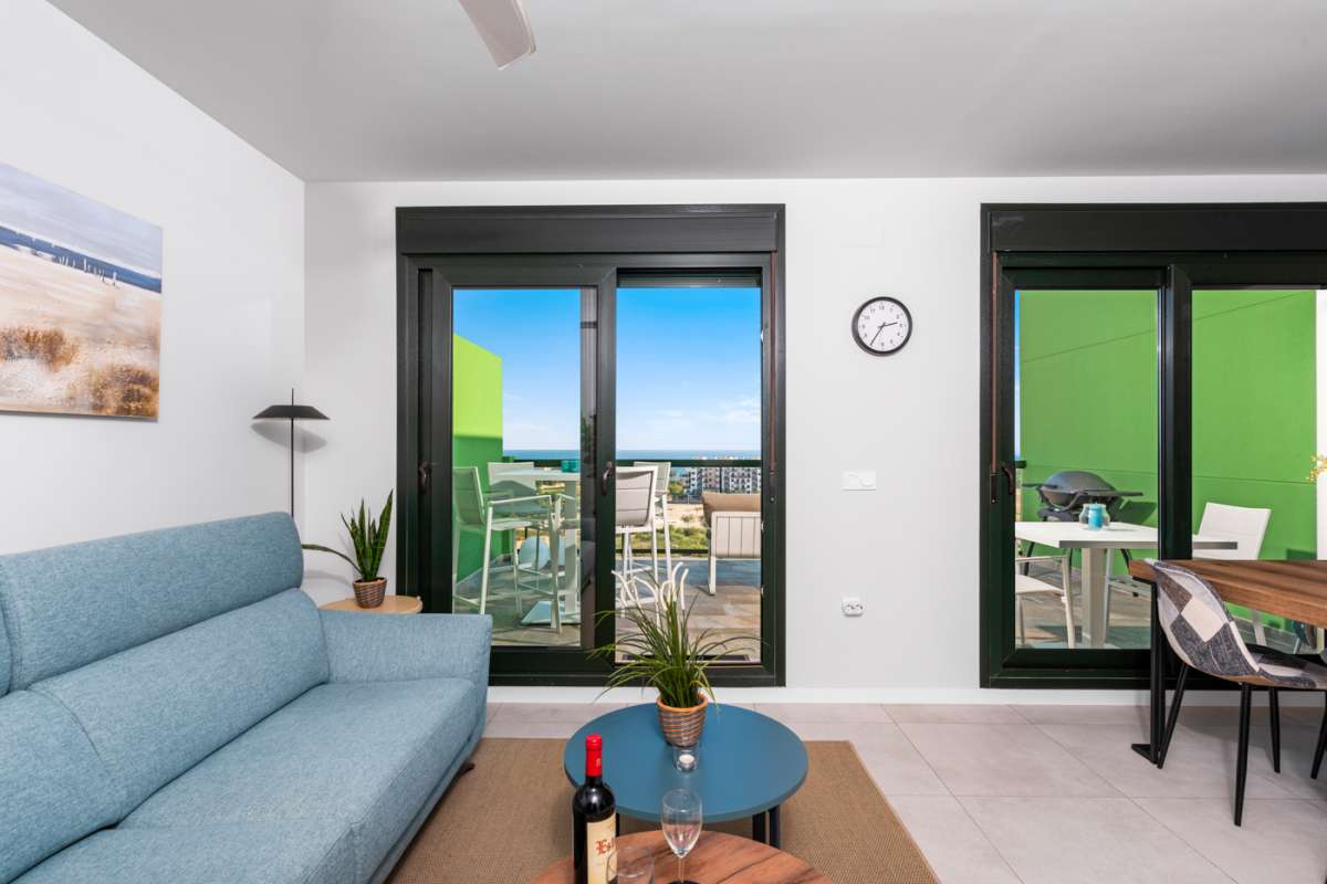 Resale - 2 Bedroom 2 Bathroom Apartment in Mil Palmeras - - Alicante Resale - 2 Bedroom 2 Bathroom Apartment in Mil Palmeras - - Alicante