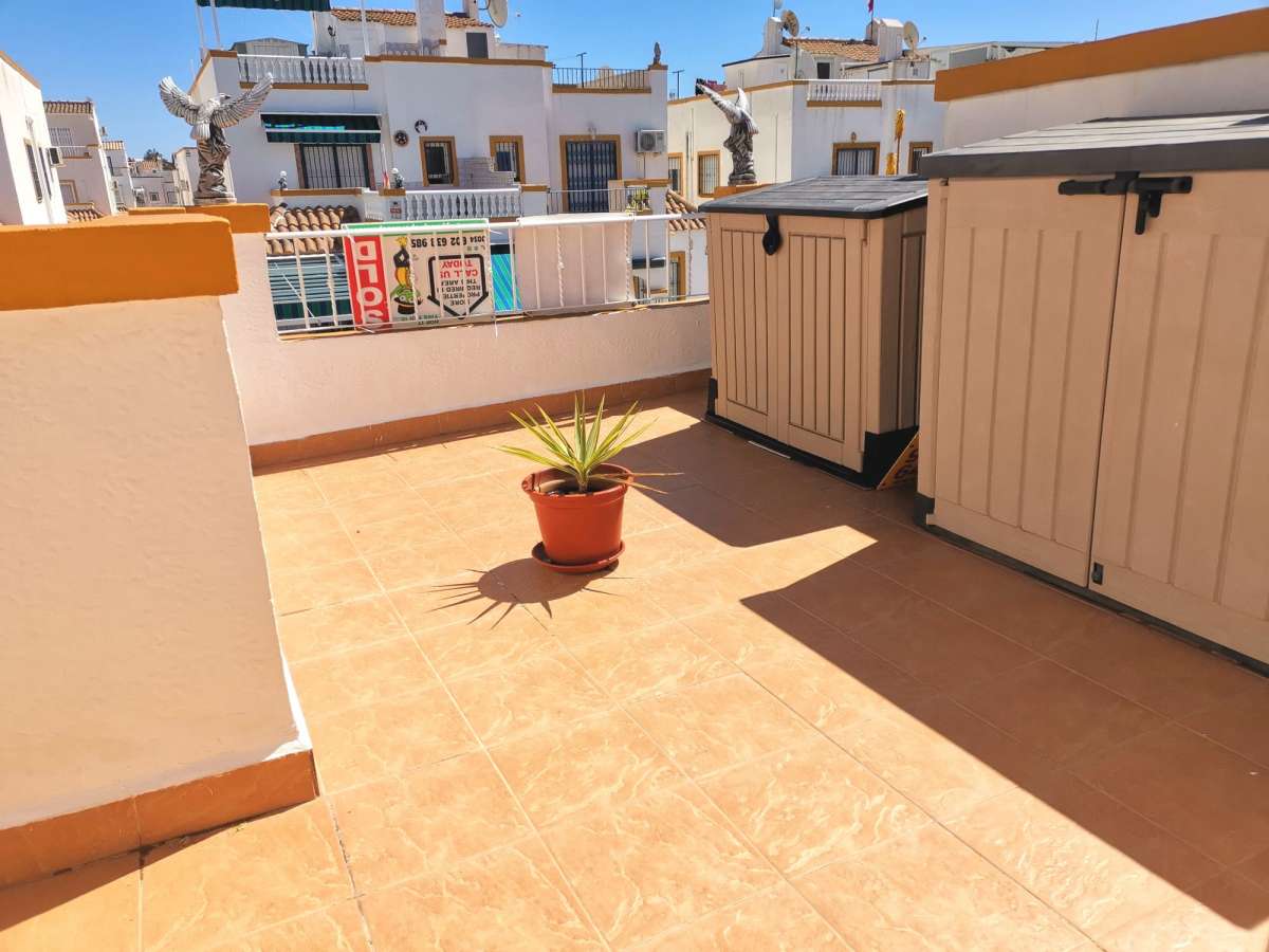 Resale - 3 Bedroom 2 Bathroom House in La Florida - - Alicante Resale - 3 Bedroom 2 Bathroom House in La Florida - - Alicante