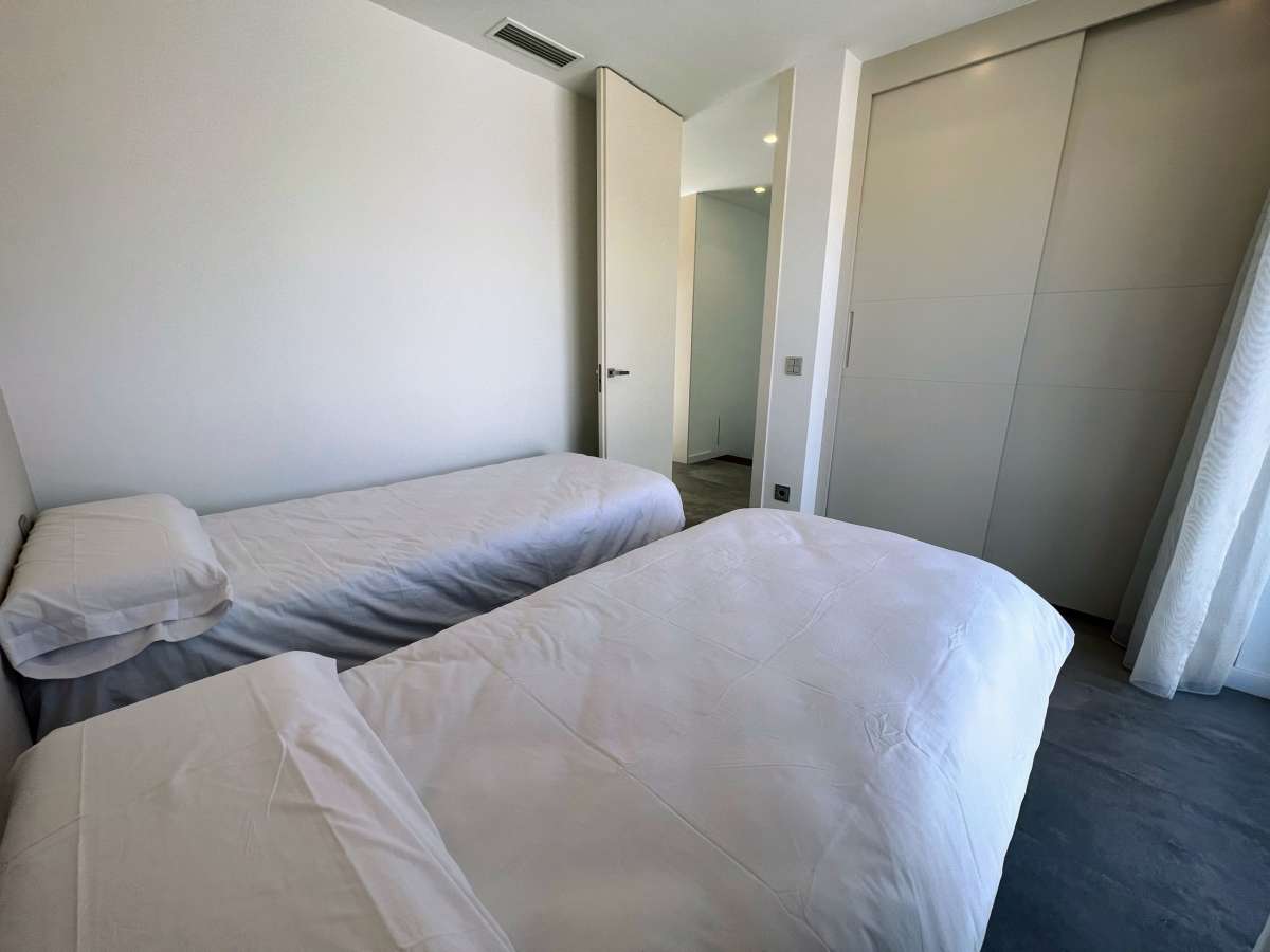 Resale - 3 Bedroom 3 Bathroom Villa in Las Colinas Golf and Country Club - - Alicante Resale - 3 Bedroom 3 Bathroom Villa in Las Colinas Golf and Country Club - - Alicante