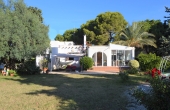 8-1371/1693, 5 Bedroom 3 Bathroom Plot in Orihuela Costa