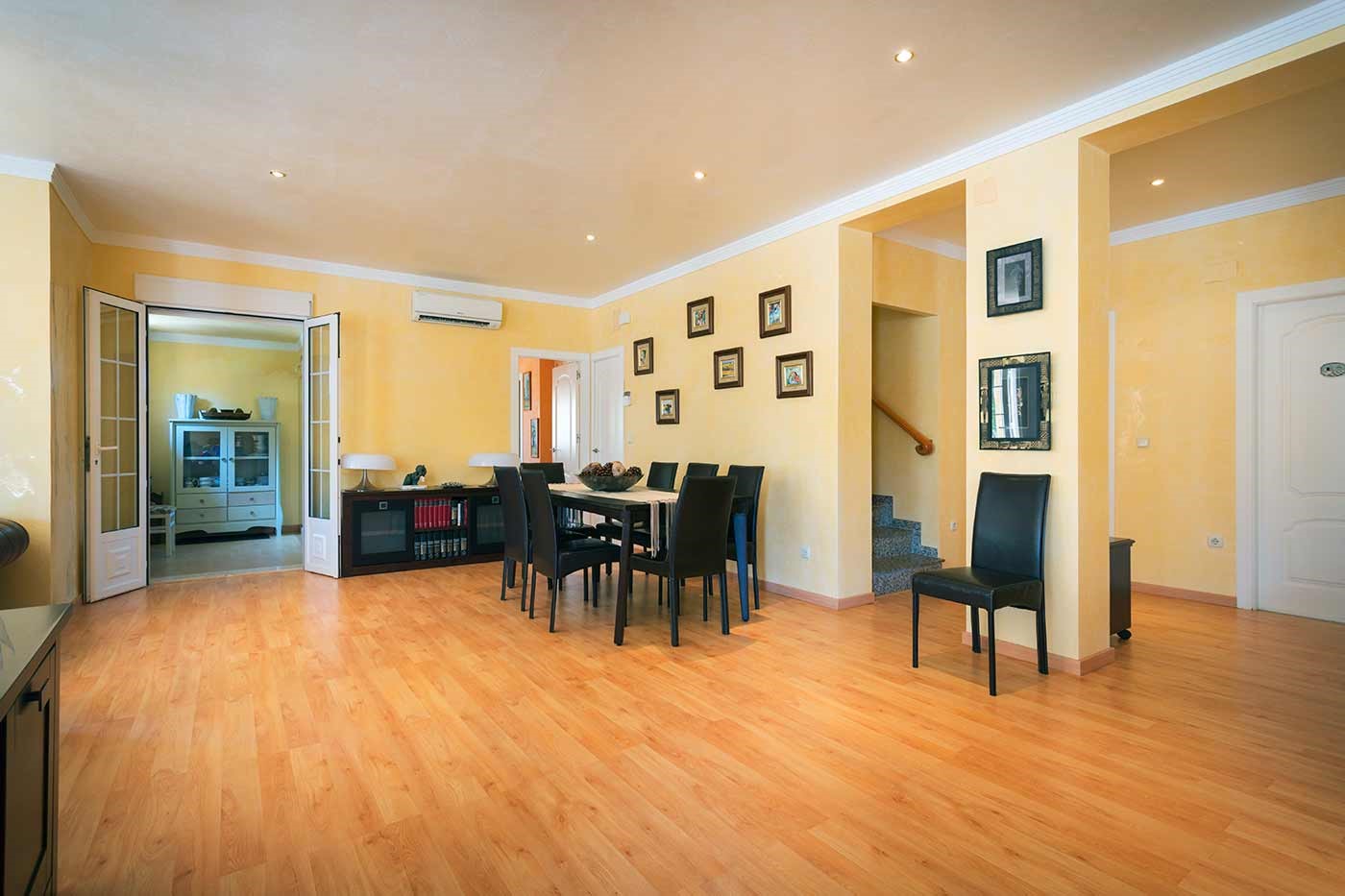 Resale - 5 Bedroom 5 Bathroom Villa in Orihuela Costa - Cabo Roig - Alicante Resale - 5 Bedroom 5 Bathroom Villa in Orihuela Costa - Cabo Roig - Alicante