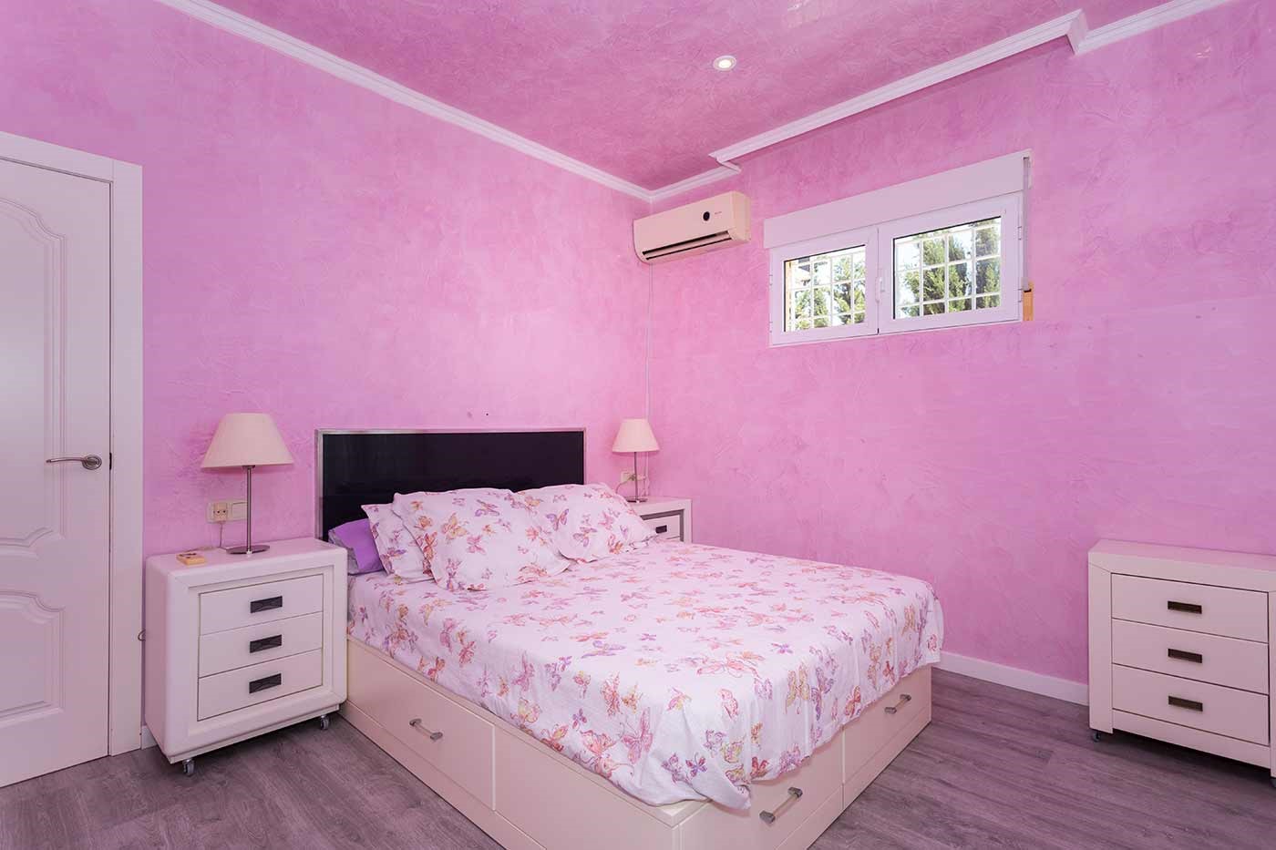 Resale - 5 Bedroom 5 Bathroom Villa in Orihuela Costa - Cabo Roig - Alicante Resale - 5 Bedroom 5 Bathroom Villa in Orihuela Costa - Cabo Roig - Alicante