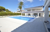 8-1053/1741, 9 Bedroom 11 Bathroom Villa in Orihuela Costa