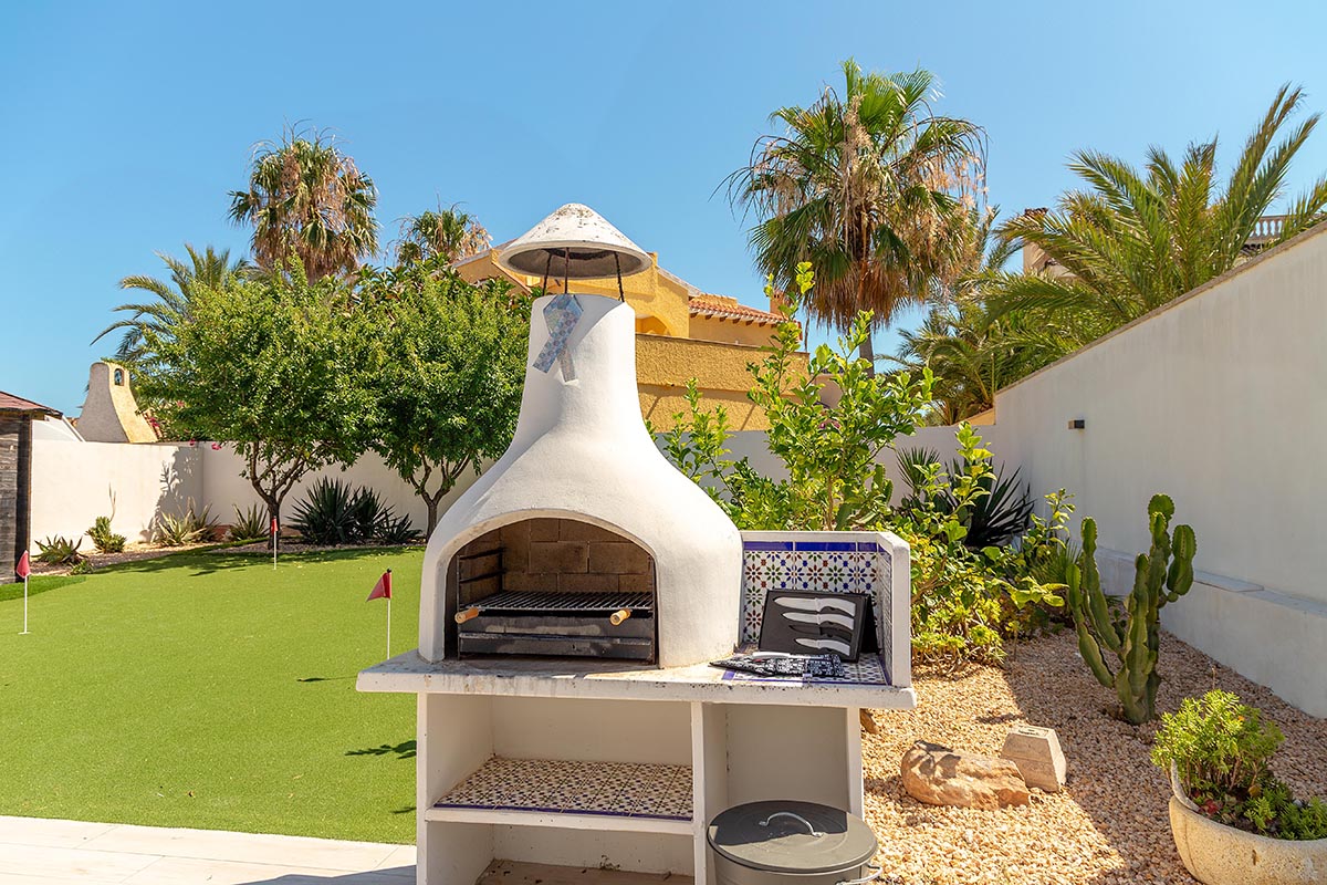 Resale - 3 Bedroom 3 Bathroom Villa in Orihuela Costa - Playa Flamenca - Alicante Resale - 3 Bedroom 3 Bathroom Villa in Orihuela Costa - Playa Flamenca - Alicante