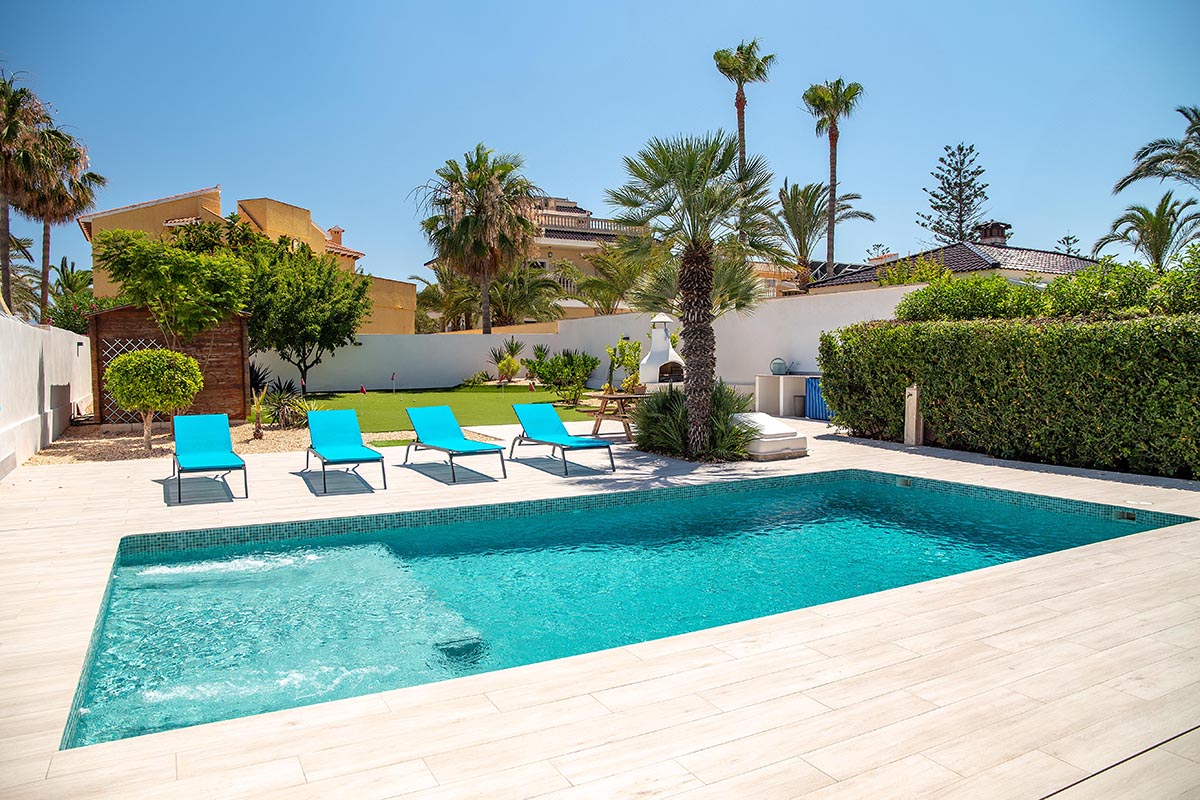 Resale - 3 Bedroom 3 Bathroom Villa in Orihuela Costa - Playa Flamenca - Alicante Resale - 3 Bedroom 3 Bathroom Villa in Orihuela Costa - Playa Flamenca - Alicante