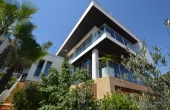 8-390/1770, 5 Bedroom 5 Bathroom Villa in Orihuela Costa