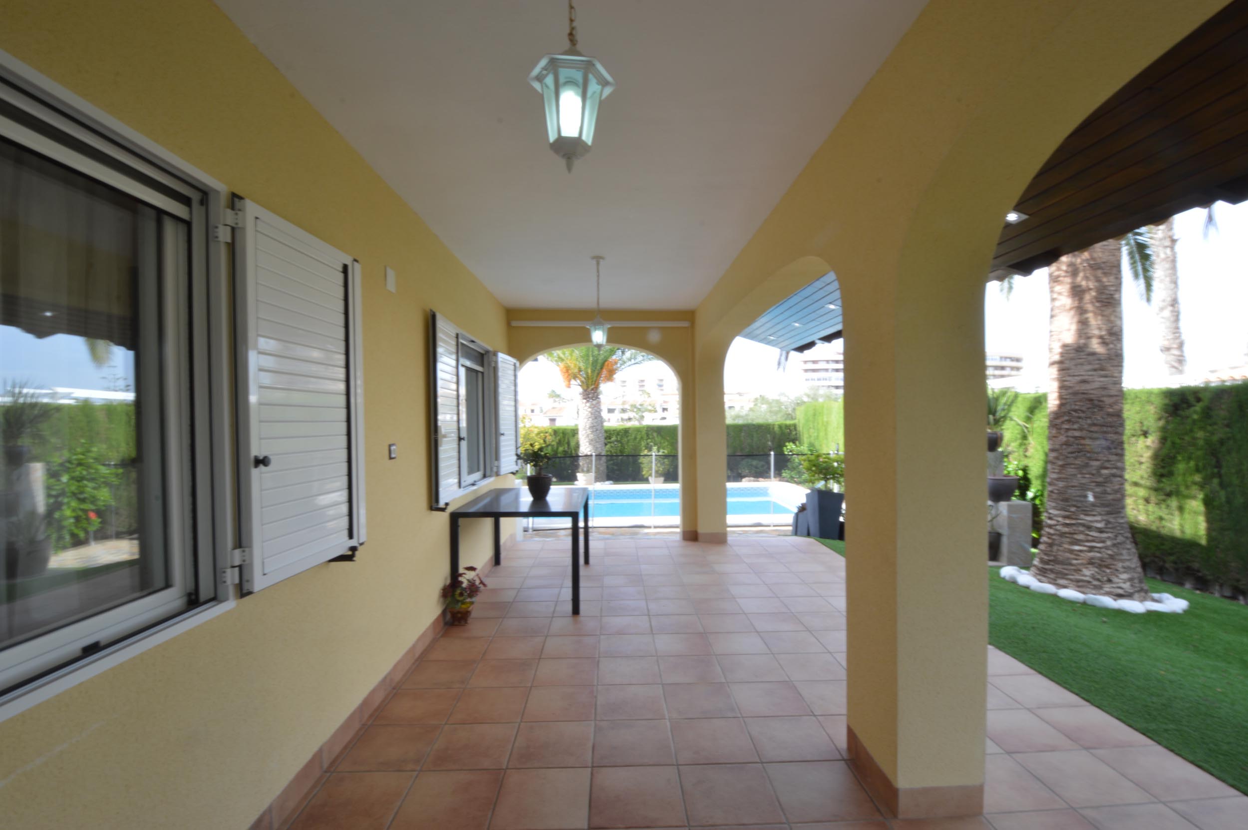 Resale - 3 Bedroom 2 Bathroom Villa in Orihuela Costa - Cabo Roig - Alicante Resale - 3 Bedroom 2 Bathroom Villa in Orihuela Costa - Cabo Roig - Alicante