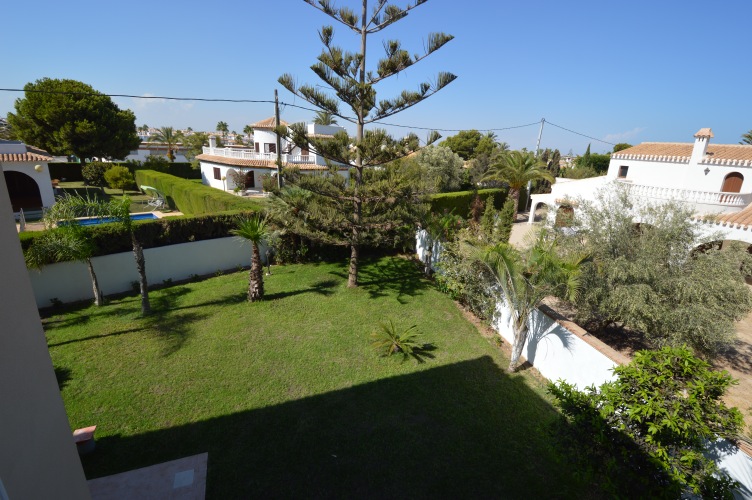 Resale - 6 Bedroom 5 Bathroom Villa in Orihuela Costa - Cabo Roig - Alicante Resale - 6 Bedroom 5 Bathroom Villa in Orihuela Costa - Cabo Roig - Alicante