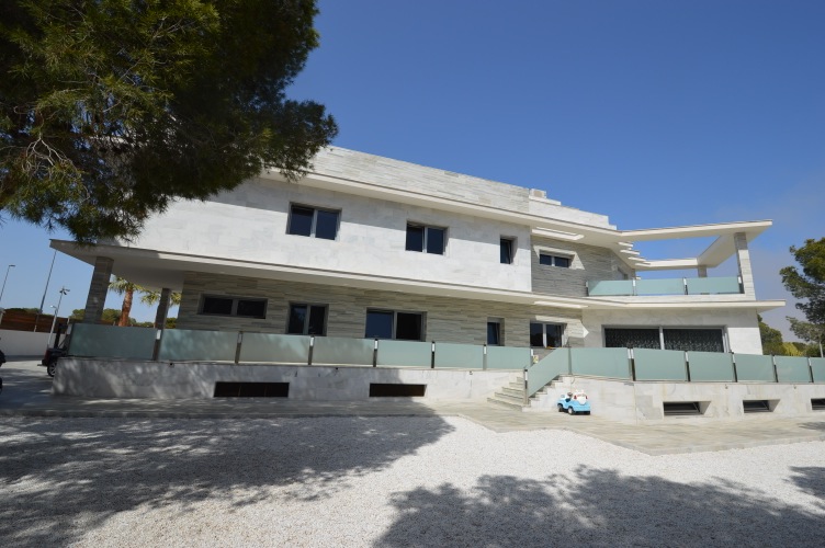 Sold - 7 Bedroom 6 Bathroom Villa in Orihuela Costa - Campoamor - Alicante Sold - 7 Bedroom 6 Bathroom Villa in Orihuela Costa - Campoamor - Alicante