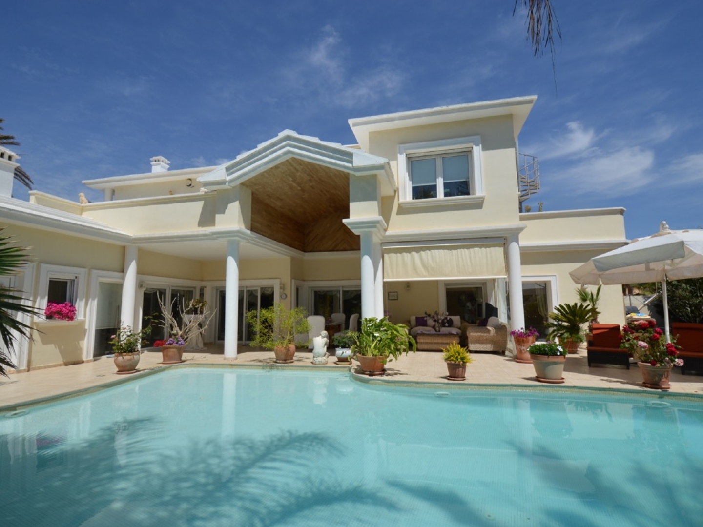 4 Bedroom 3 Bathroom Villa in Orihuela Costa
