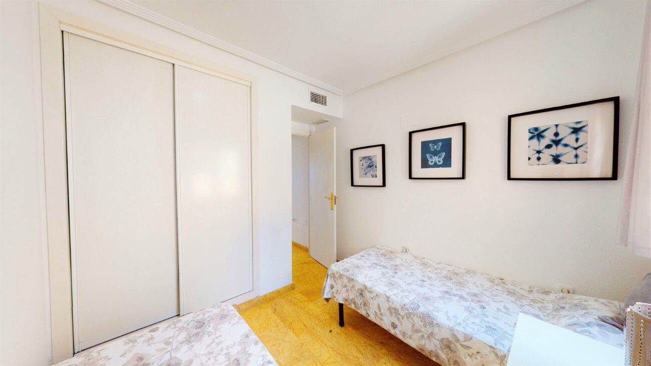 Resale - 2 Bedroom 1 Bathroom Penthouse in Cabo Roig - - Alicante Resale - 2 Bedroom 1 Bathroom Penthouse in Cabo Roig - - Alicante