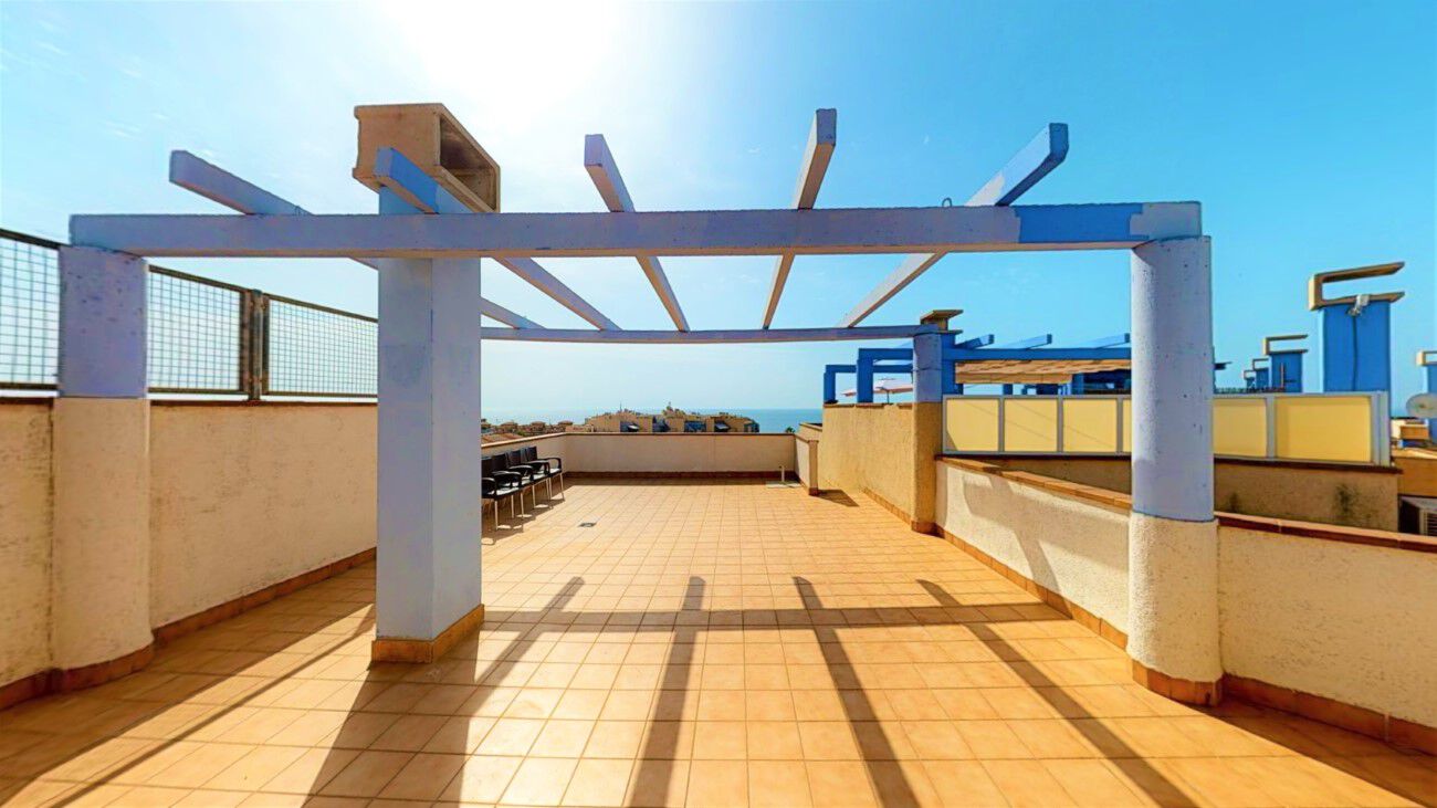 Resale - 2 Bedroom 1 Bathroom Penthouse in Cabo Roig - - Alicante Resale - 2 Bedroom 1 Bathroom Penthouse in Cabo Roig - - Alicante
