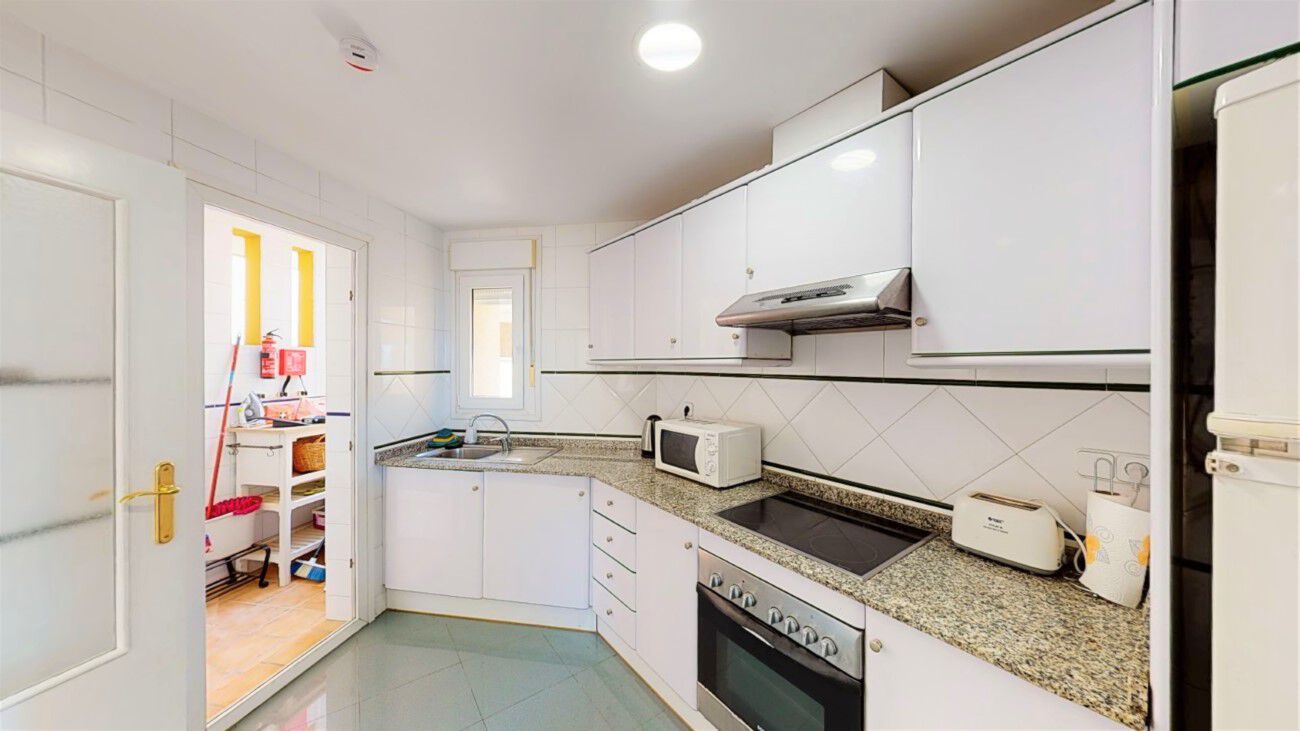 Resale - 2 Bedroom 1 Bathroom Penthouse in Cabo Roig - - Alicante Resale - 2 Bedroom 1 Bathroom Penthouse in Cabo Roig - - Alicante