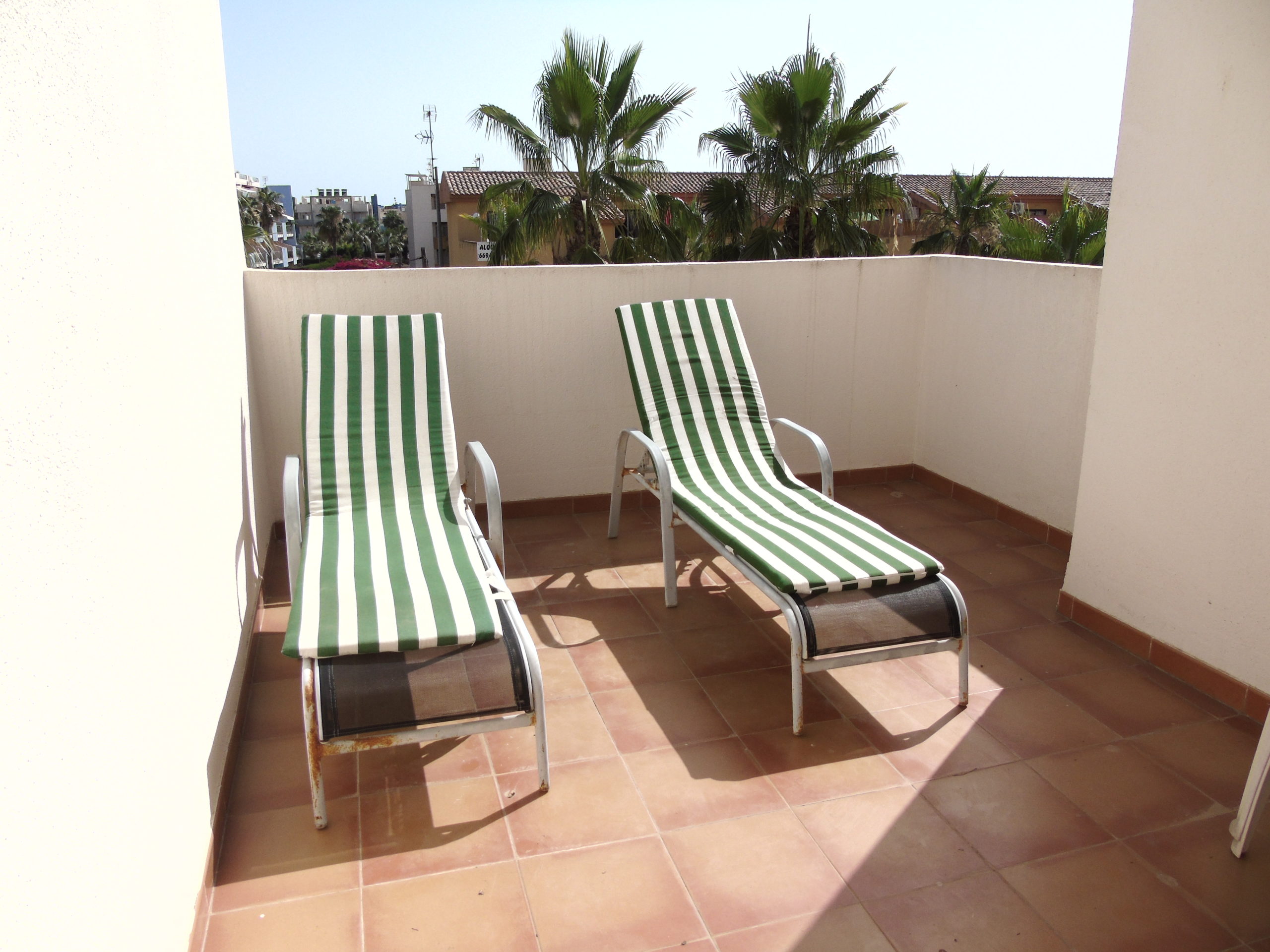Resale - 3 Bedroom 2 Bathroom Townhouse in Cabo Roig - - Alicante Resale - 3 Bedroom 2 Bathroom Townhouse in Cabo Roig - - Alicante