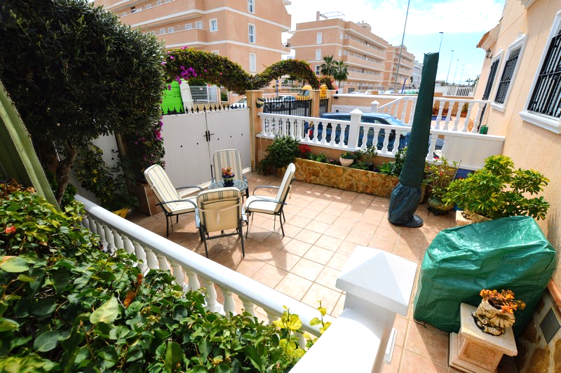 Resale - 2 Bedroom 2 Bathroom in Los Dolses - - Alicante Resale - 2 Bedroom 2 Bathroom in Los Dolses - - Alicante