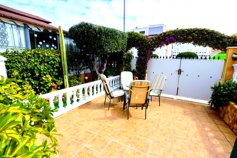 Resale - 2 Bedroom 2 Bathroom in Los Dolses - - Alicante Resale - 2 Bedroom 2 Bathroom in Los Dolses - - Alicante