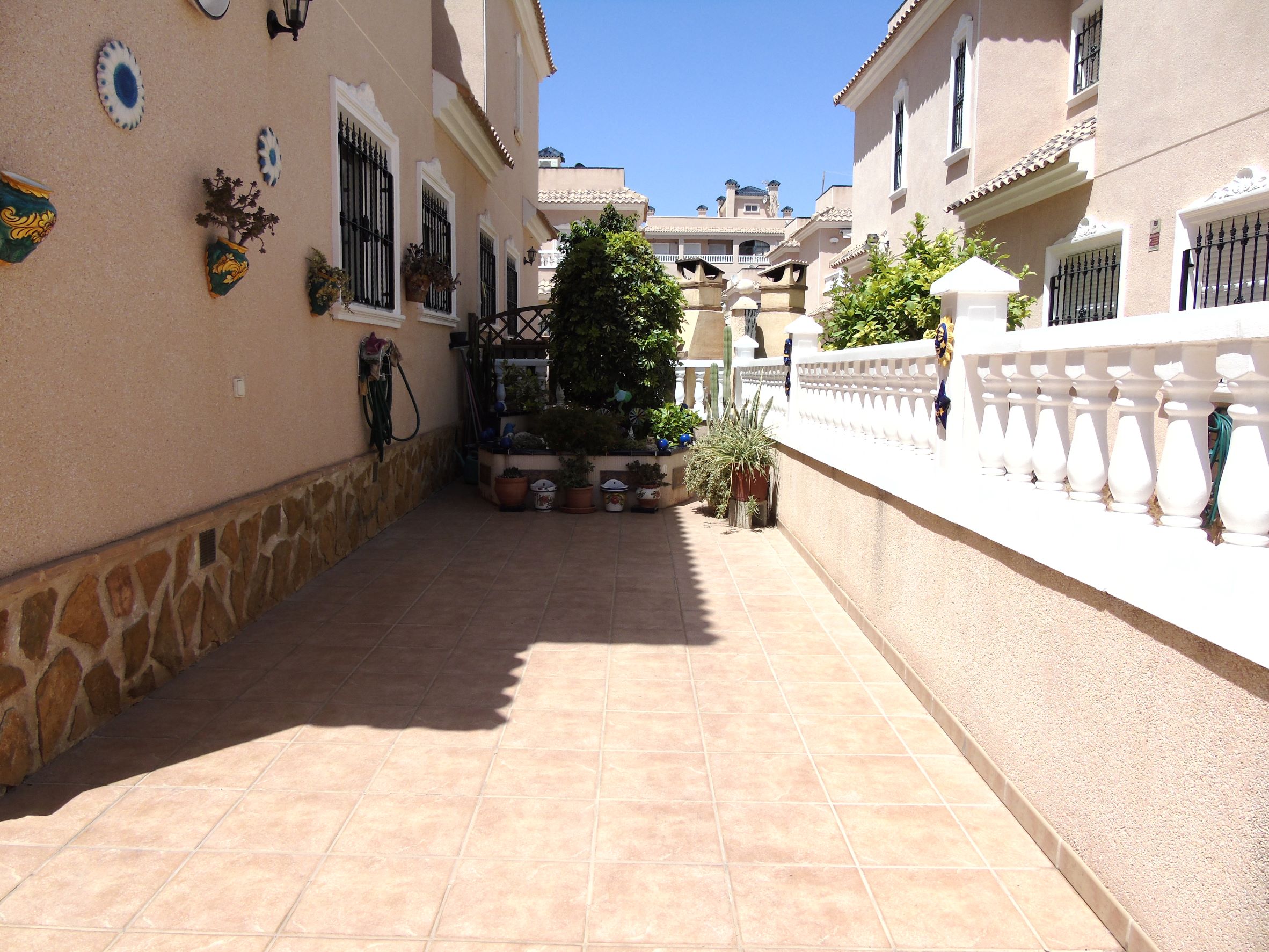 Resale - 2 Bedroom 2 Bathroom in Los Dolses - - Alicante Resale - 2 Bedroom 2 Bathroom in Los Dolses - - Alicante