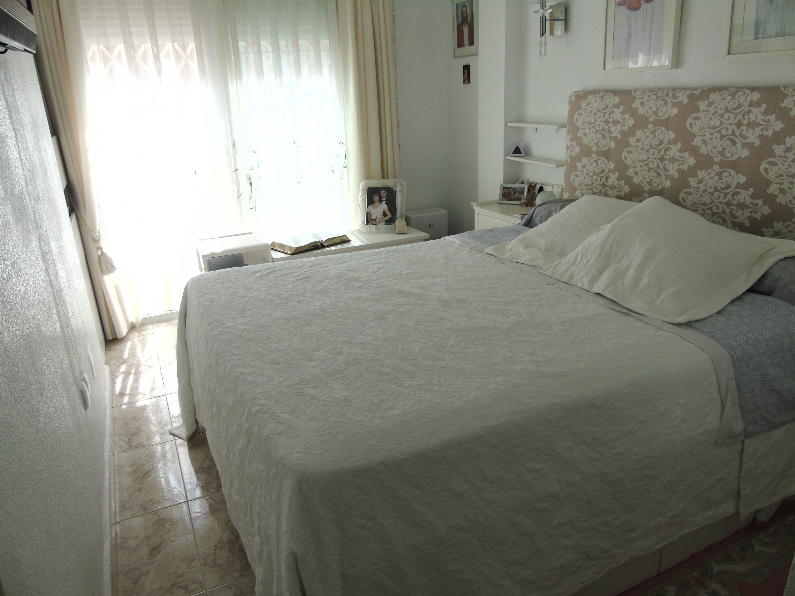 Resale - 4 Bedroom 3 Bathroom Villa in Los Altos - - Alicante Resale - 4 Bedroom 3 Bathroom Villa in Los Altos - - Alicante