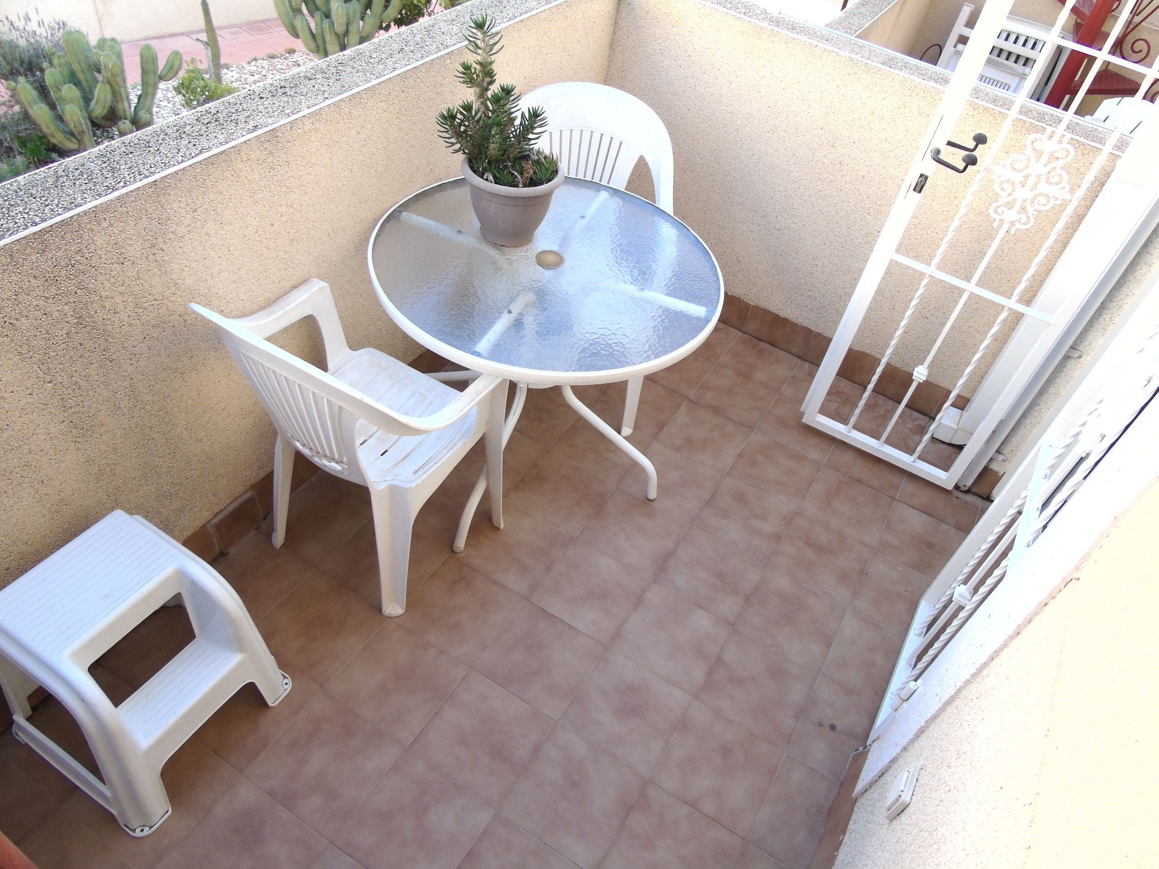 Resale - 3 Bedroom 2 Bathroom Townhouse in Blue Lagoon - - Alicante Resale - 3 Bedroom 2 Bathroom Townhouse in Blue Lagoon - - Alicante