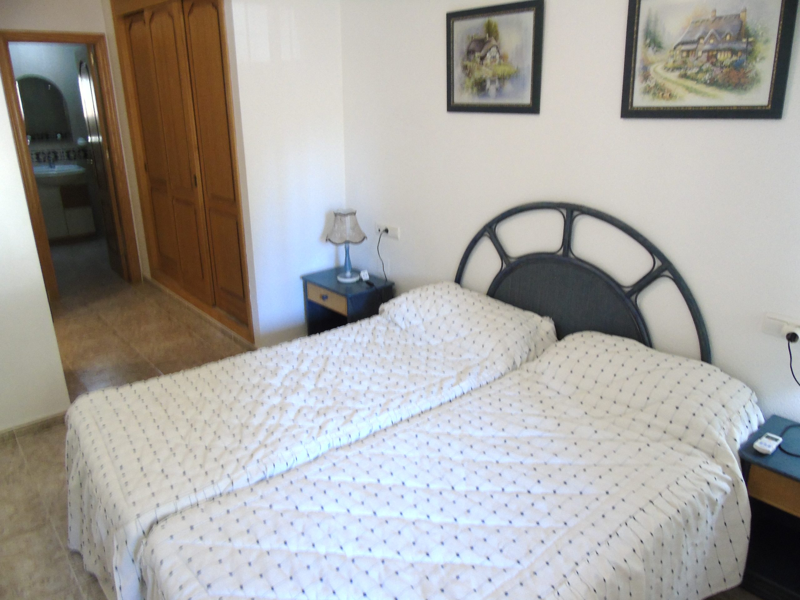 Resale - 4 Bedroom 4 Bathroom Townhouse in Campoamor - - Alicante Resale - 4 Bedroom 4 Bathroom Townhouse in Campoamor - - Alicante
