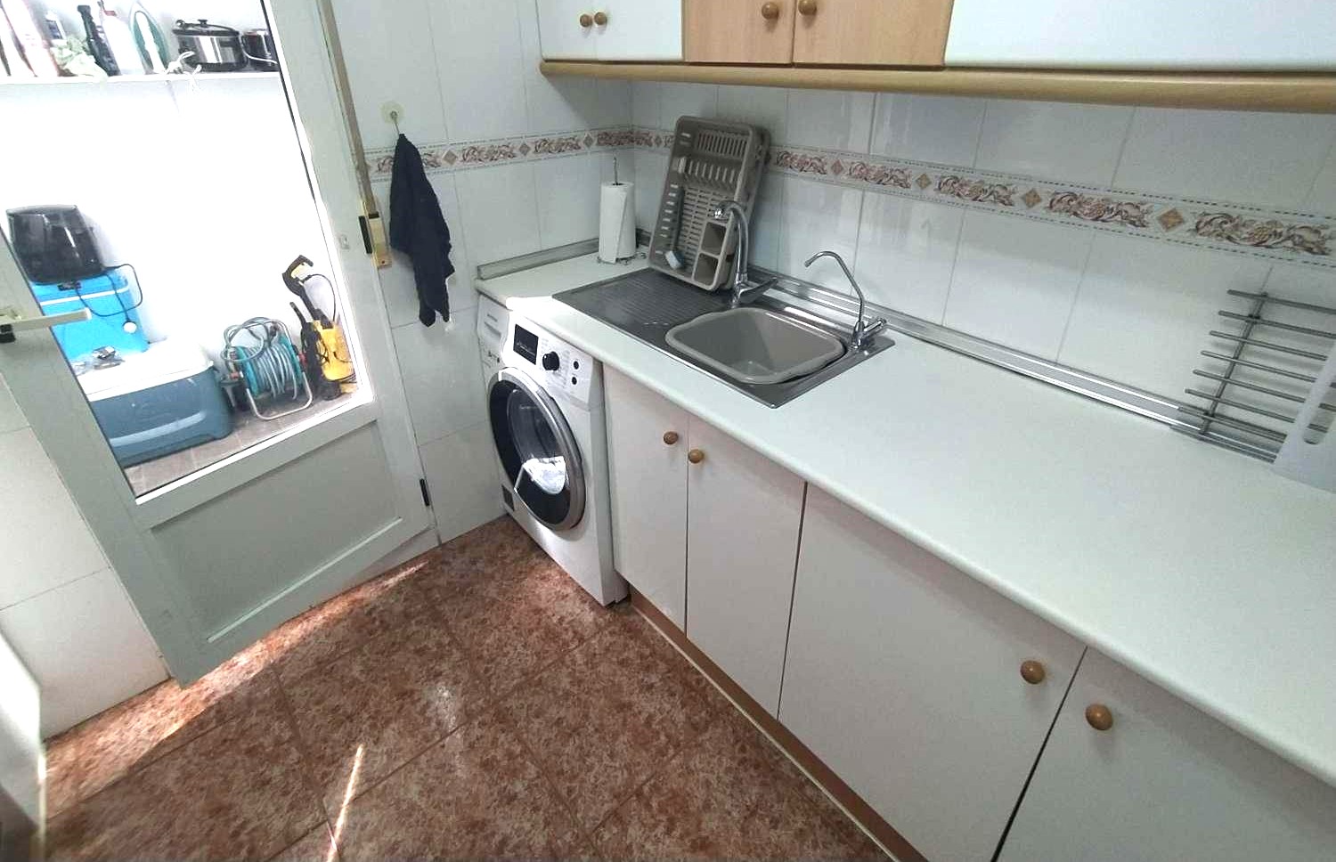 Resale - 3 Bedroom 2 Bathroom Quad in La Forida - - Alicante Resale - 3 Bedroom 2 Bathroom Quad in La Forida - - Alicante