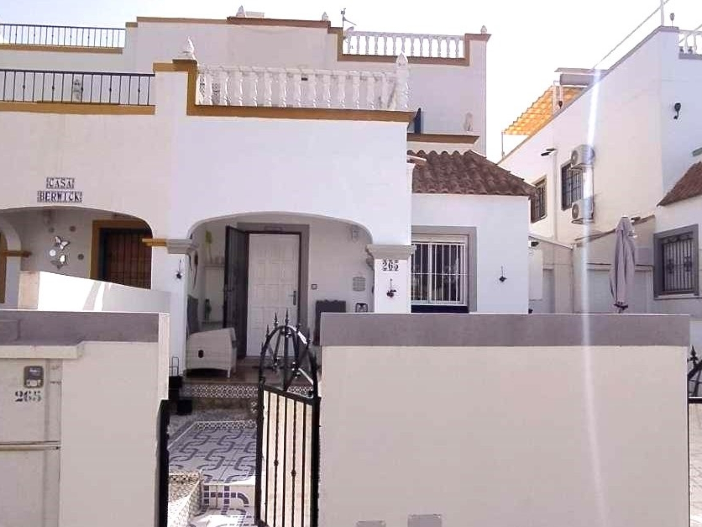 3 Bedroom 2 Bathroom Quad in La Forida