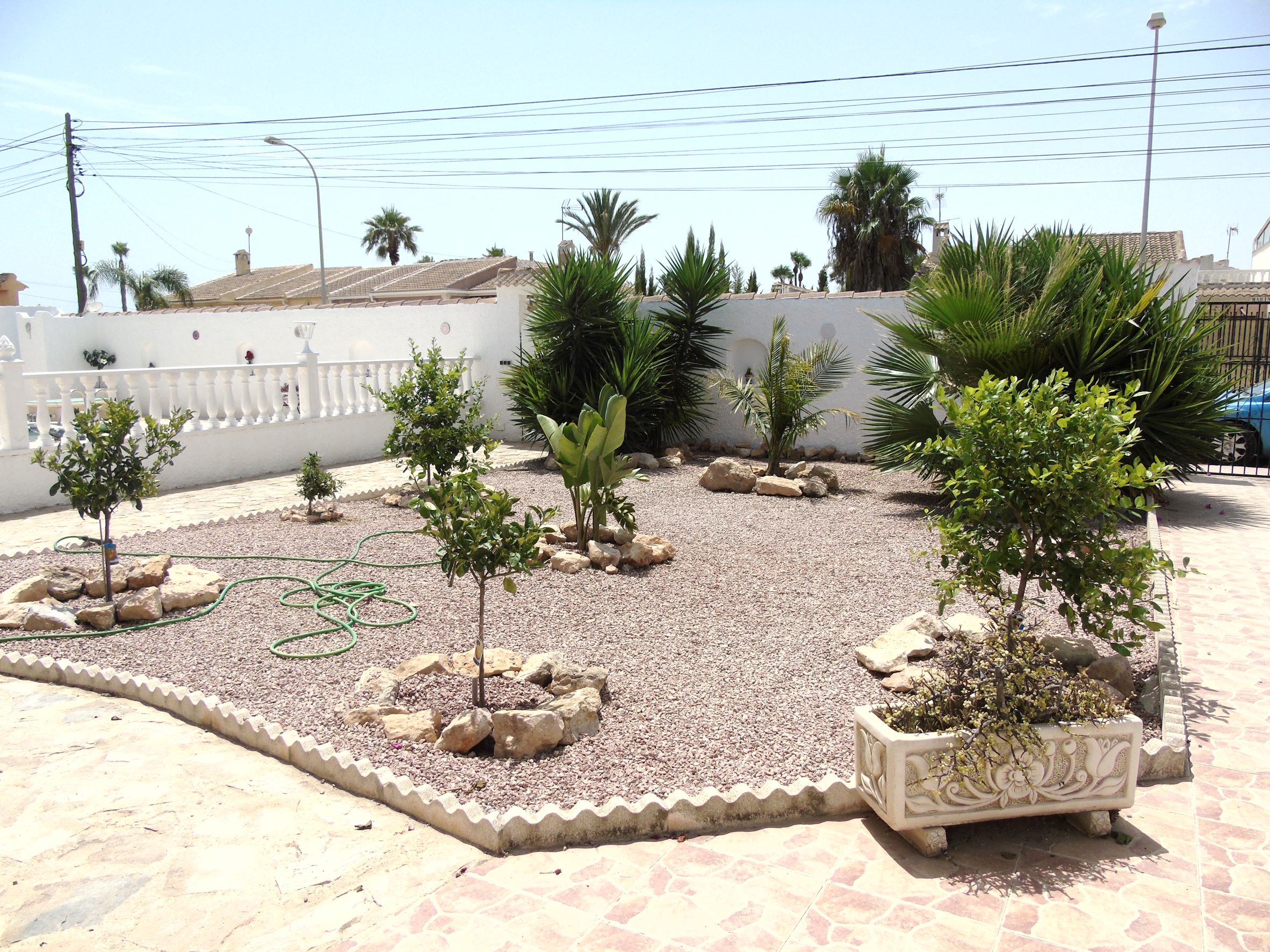 Resale - 6 Bedroom 3 Bathroom Villa in La Siesta - - Alicante Resale - 6 Bedroom 3 Bathroom Villa in La Siesta - - Alicante