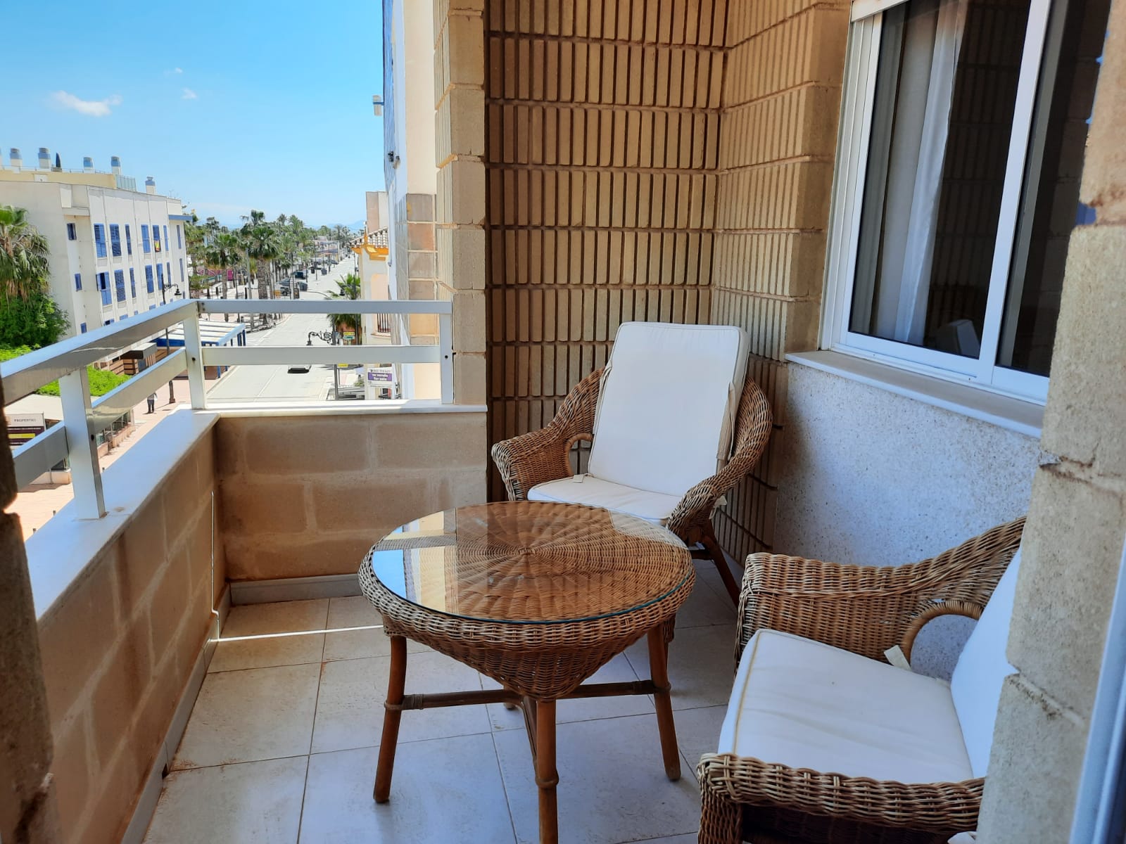 Resale - 3 Bedroom 2 Bathroom in Lo Pagn - - Alicante Resale - 3 Bedroom 2 Bathroom in Lo Pagn - - Alicante