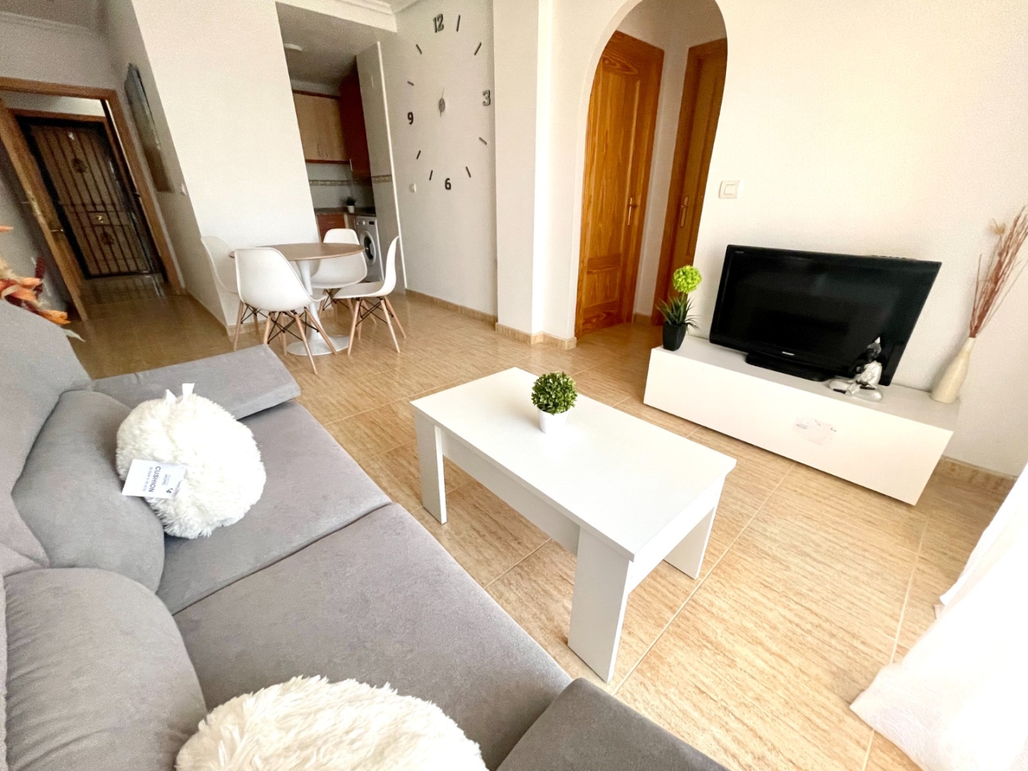 2 Bedroom 1 Bathroom Apartment in Formentera del Segura