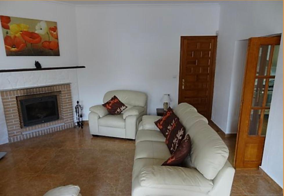 Resale - 8 Bedroom 3 Bathroom Finca in Orihuela - La Murada - Alicante Resale - 8 Bedroom 3 Bathroom Finca in Orihuela - La Murada - Alicante