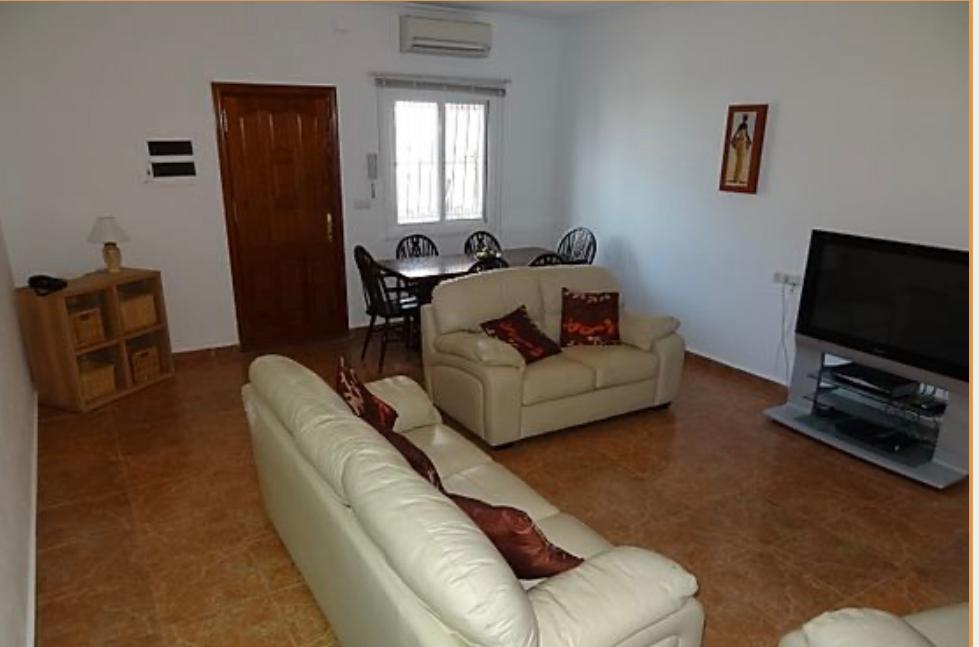 Resale - 8 Bedroom 3 Bathroom Finca in Orihuela - La Murada - Alicante Resale - 8 Bedroom 3 Bathroom Finca in Orihuela - La Murada - Alicante
