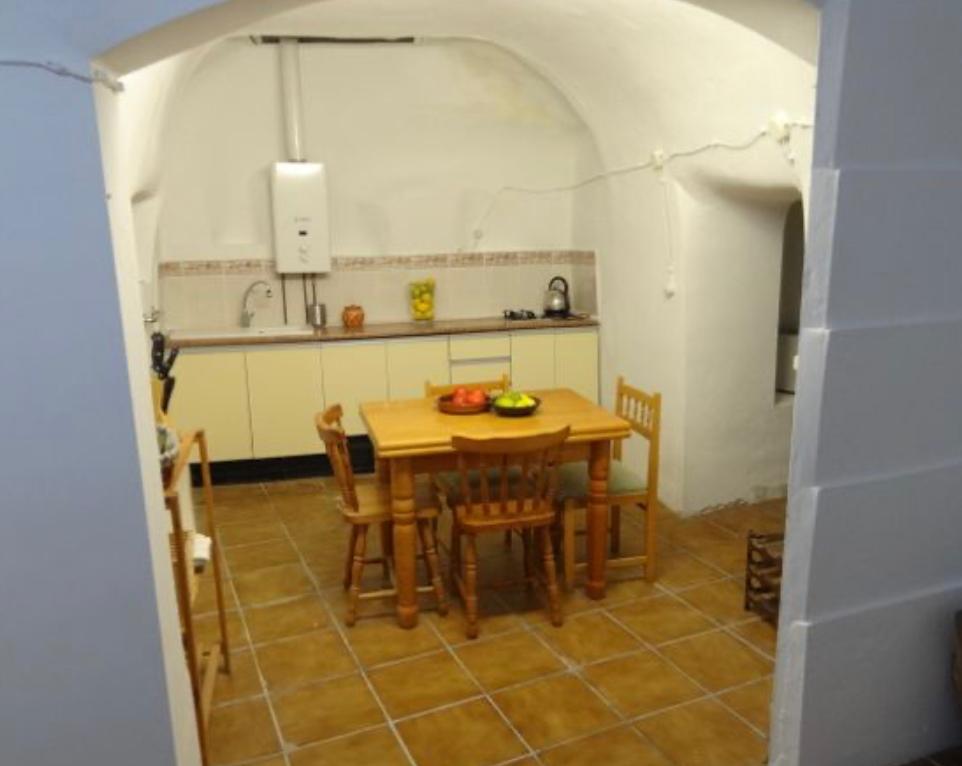 Resale - 8 Bedroom 3 Bathroom Finca in Orihuela - La Murada - Alicante Resale - 8 Bedroom 3 Bathroom Finca in Orihuela - La Murada - Alicante