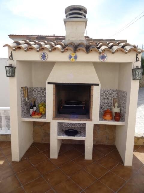Resale - 8 Bedroom 3 Bathroom Finca in Orihuela - La Murada - Alicante Resale - 8 Bedroom 3 Bathroom Finca in Orihuela - La Murada - Alicante