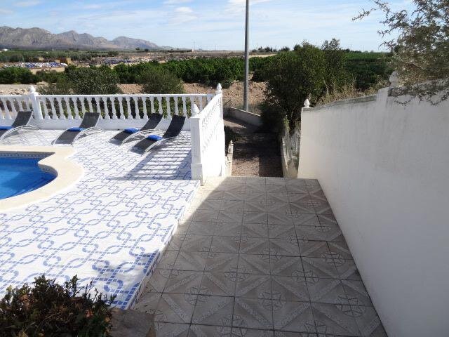 Resale - 8 Bedroom 3 Bathroom Finca in Orihuela - La Murada - Alicante Resale - 8 Bedroom 3 Bathroom Finca in Orihuela - La Murada - Alicante