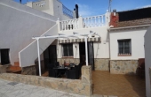 9-798/1826, 8 Bedroom 3 Bathroom Finca in Orihuela