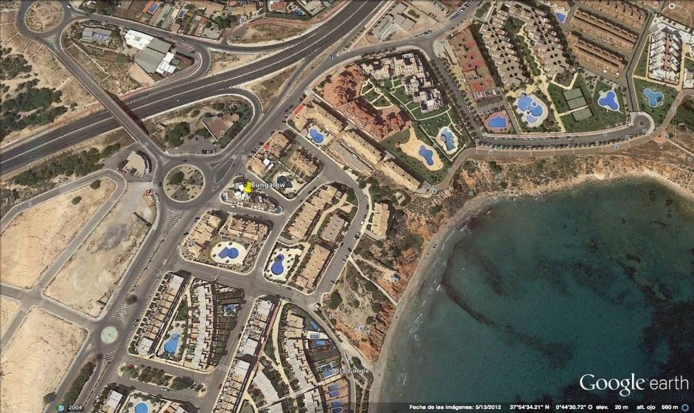 Resale - 3 Bedroom 2 Bathroom Bungalow in Orihuela Costa - Campoamor - Alicante Resale - 3 Bedroom 2 Bathroom Bungalow in Orihuela Costa - Campoamor - Alicante