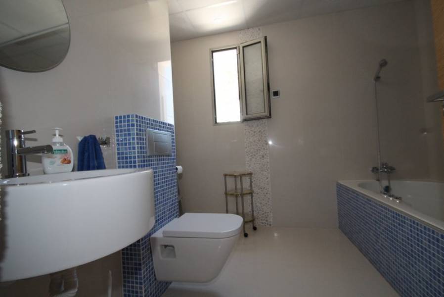 Resale - 4 Bedroom 4 Bathroom Villa in Orihuela Costa - Campoamor - Alicante Resale - 4 Bedroom 4 Bathroom Villa in Orihuela Costa - Campoamor - Alicante