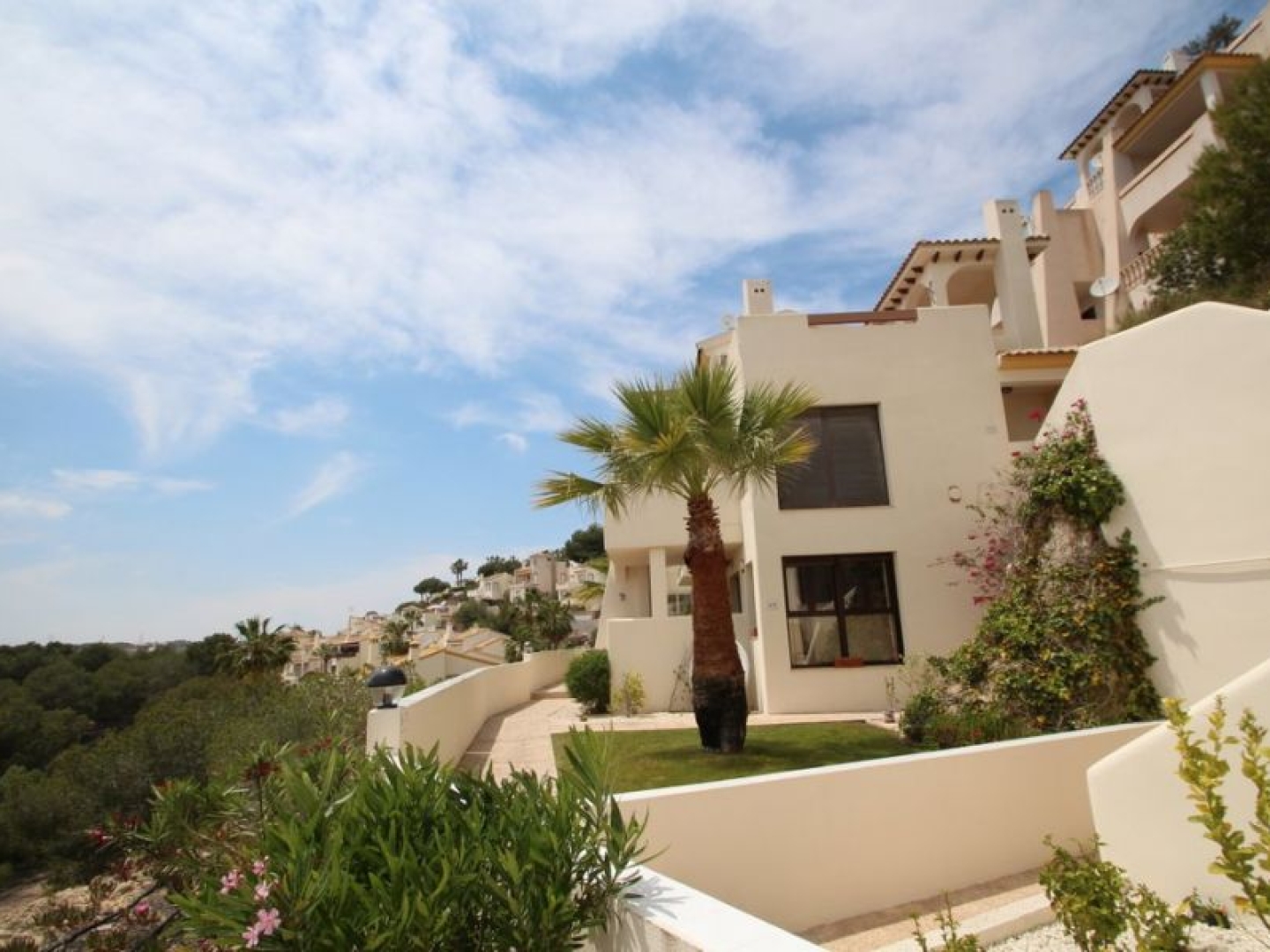 3 Bedroom 2 Bathroom Apartment in Orihuela Costa