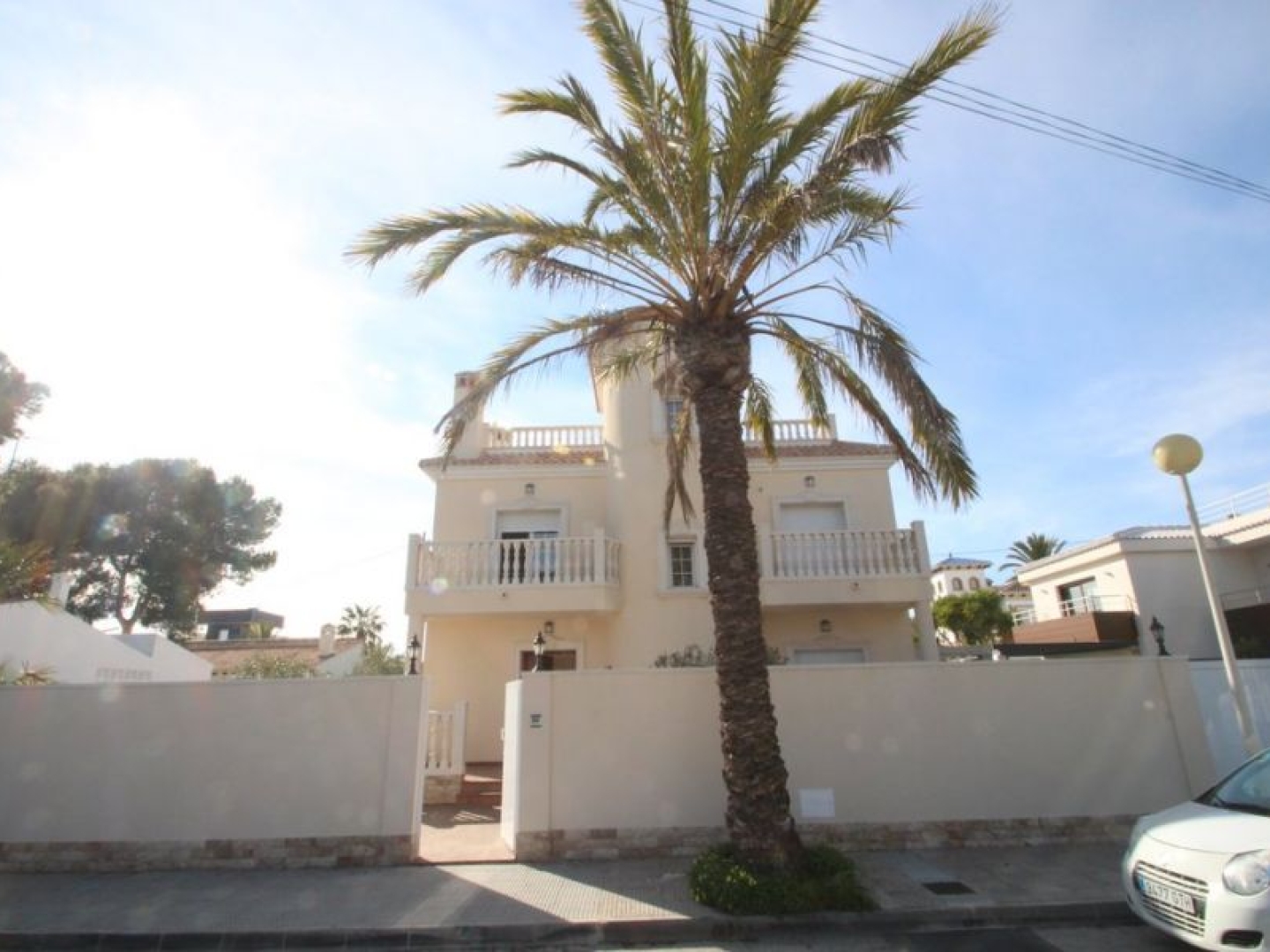 4 Bedroom 4 Bathroom Villa in Orihuela Costa