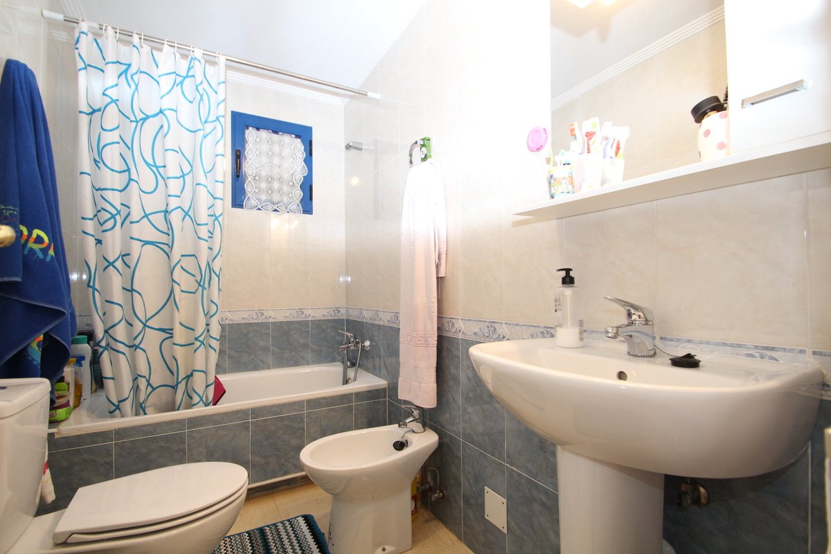 Resale - 3 Bedroom 2 Bathroom Apartment in Orihuela Costa - Altos de Campoamor - Alicante Resale - 3 Bedroom 2 Bathroom Apartment in Orihuela Costa - Altos de Campoamor - Alicante