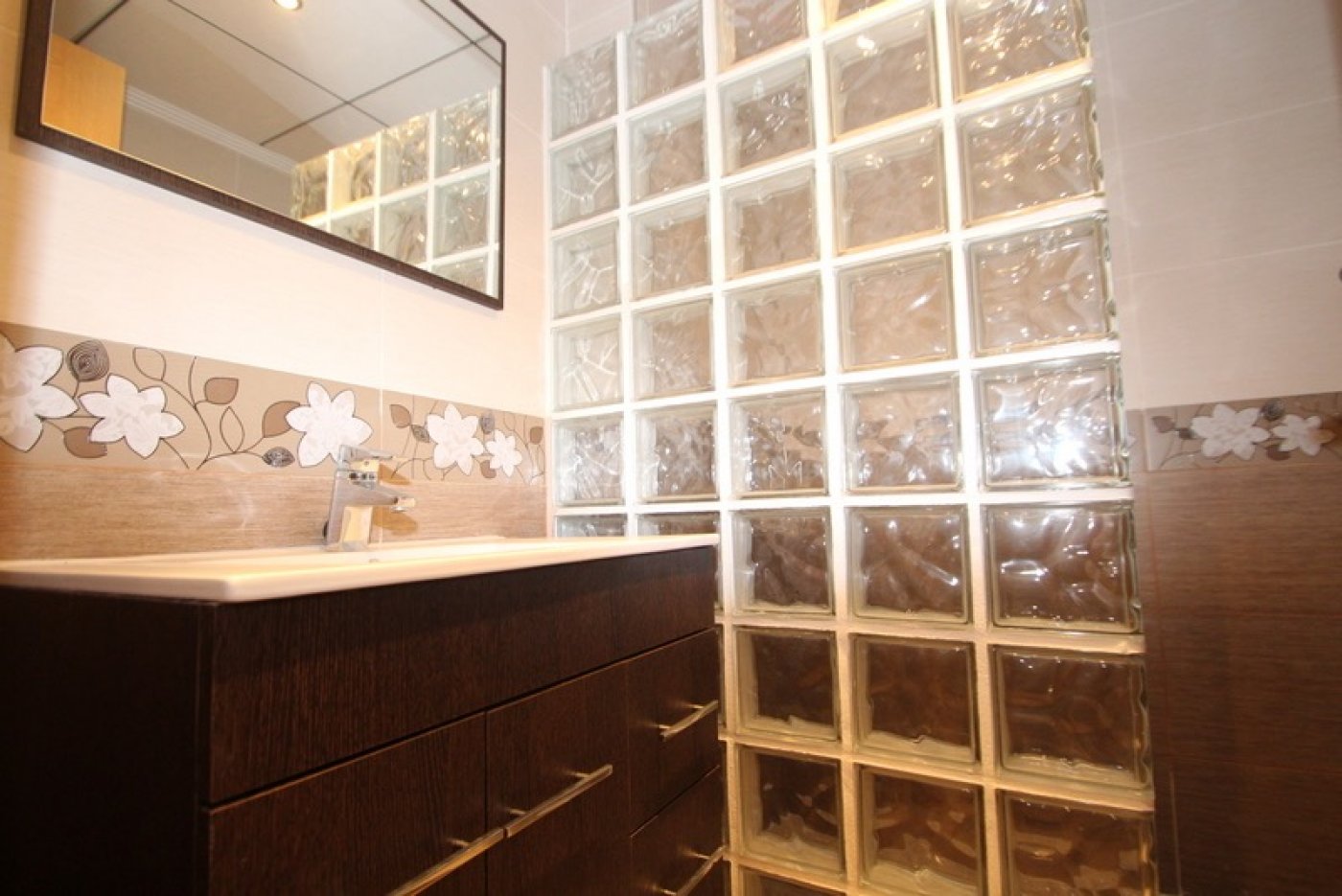 Resale - 3 Bedroom 1 Bathroom Apartment in Torrevieja - Playa del cura - Alicante Resale - 3 Bedroom 1 Bathroom Apartment in Torrevieja - Playa del cura - Alicante