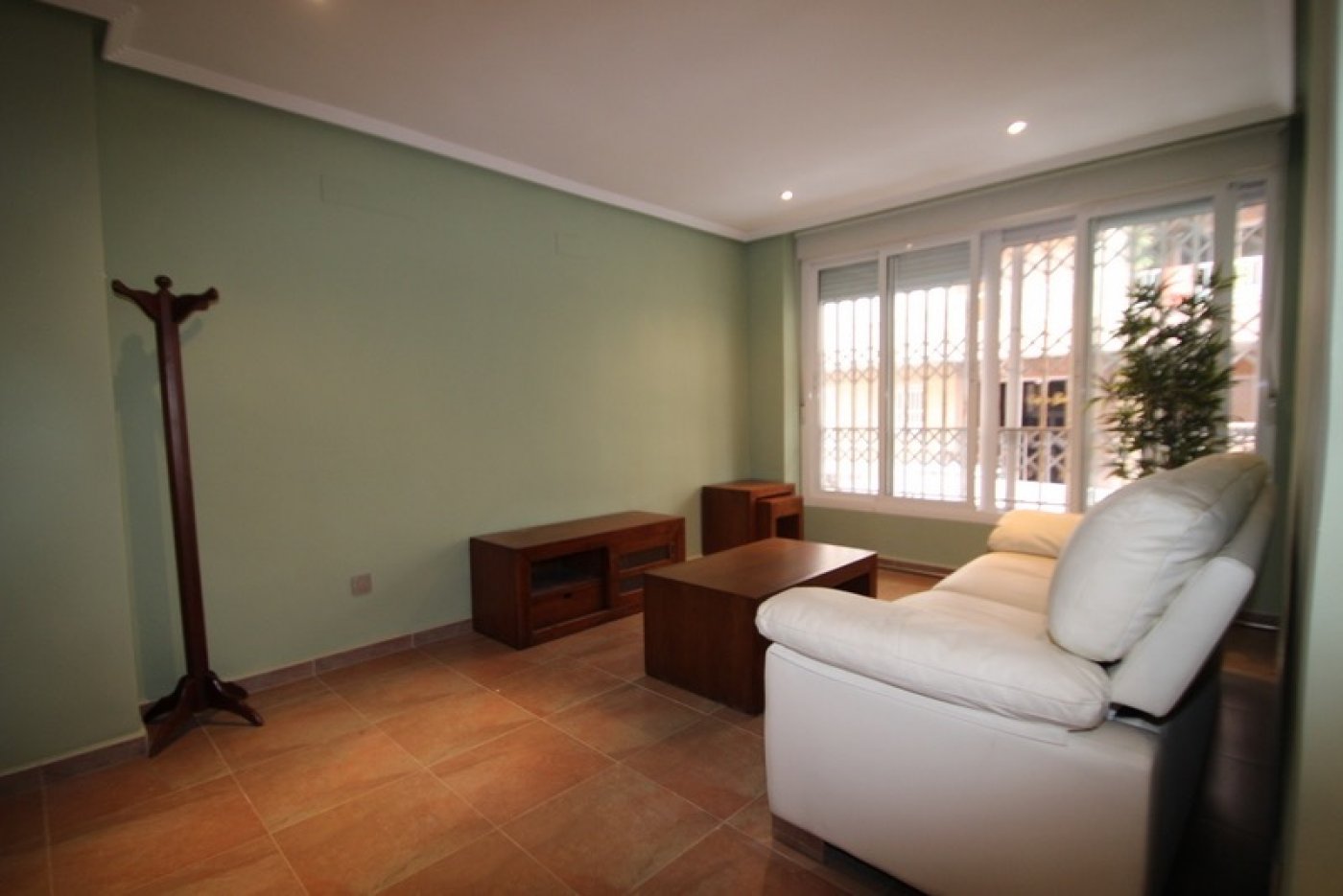 Resale - 3 Bedroom 1 Bathroom Apartment in Torrevieja - Playa del cura - Alicante Resale - 3 Bedroom 1 Bathroom Apartment in Torrevieja - Playa del cura - Alicante