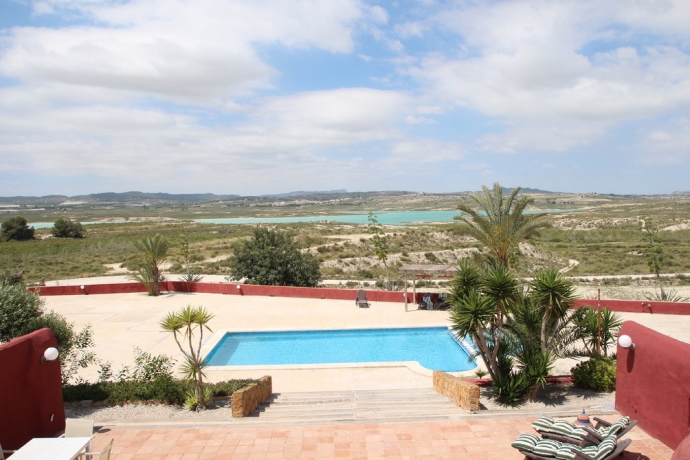 Resale - 4 Bedroom 3 Bathroom Country House in Orihuela - Torremendo - Alicante Resale - 4 Bedroom 3 Bathroom Country House in Orihuela - Torremendo - Alicante