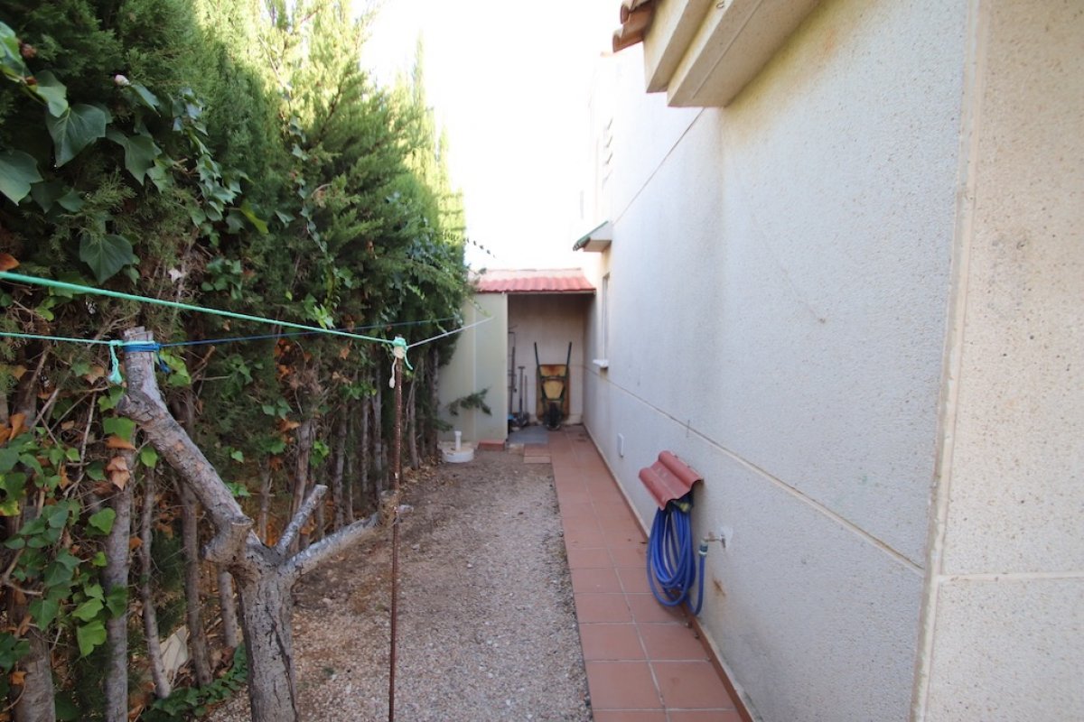 Resale - 3 Bedroom 1 Bathroom Bungalow in Torrevieja - Los altos - Alicante Resale - 3 Bedroom 1 Bathroom Bungalow in Torrevieja - Los altos - Alicante